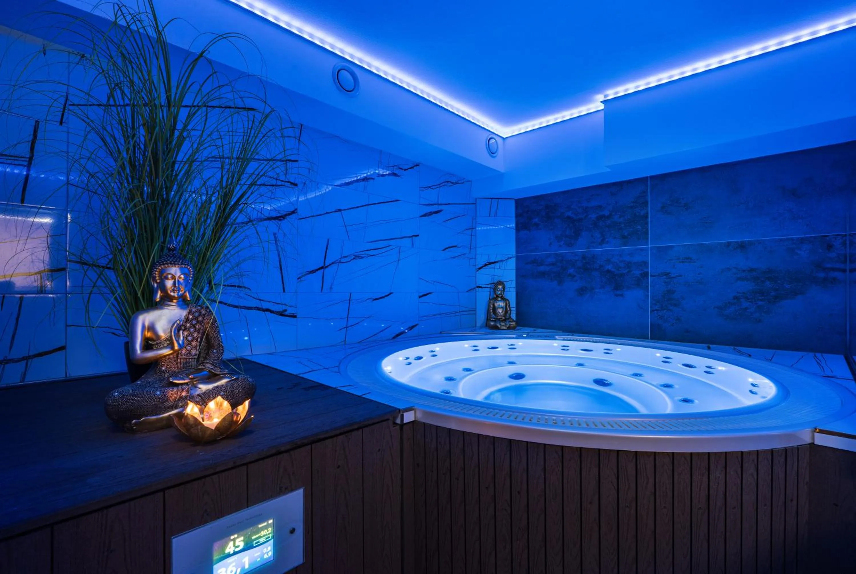 Hot Tub in Wellness penzion U GIGANTU