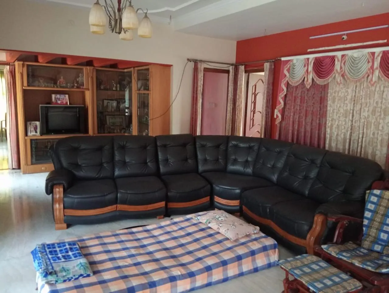 Leo Comforts river view Resort