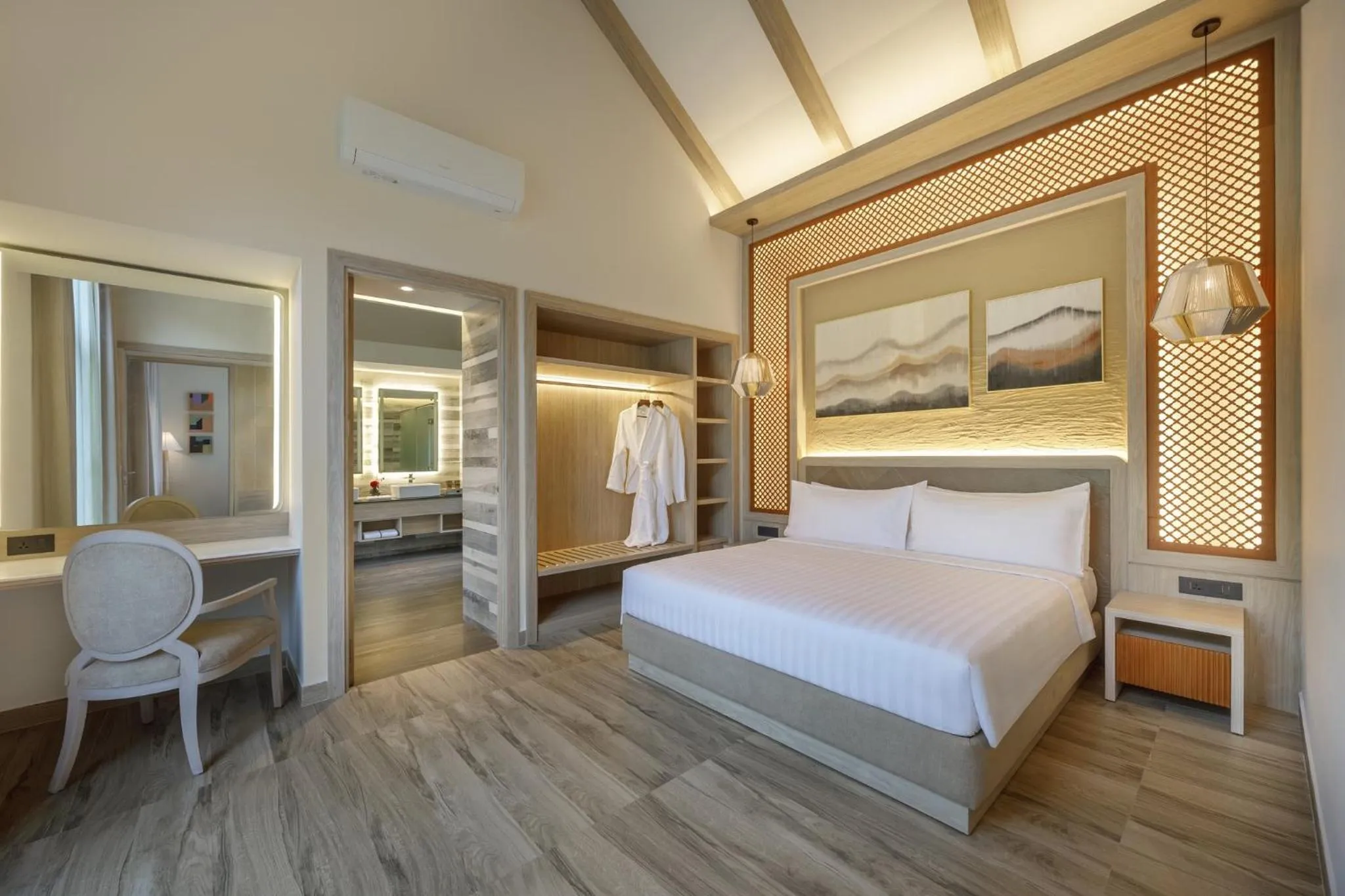 Photo of the whole room, Bed in Himalayan Hideaway Resort Pokhara, The Centara Collection