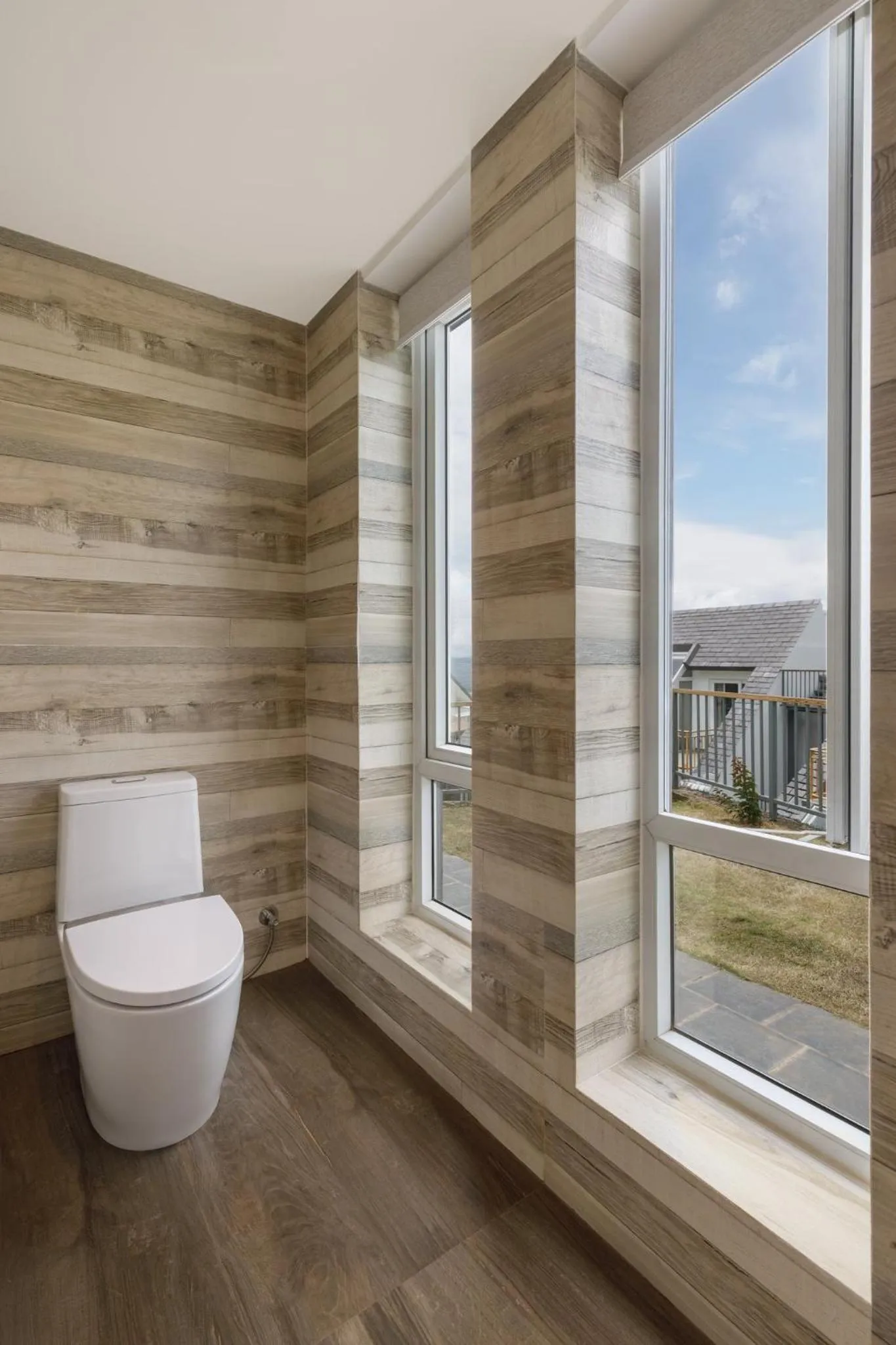 Bathroom in Himalayan Hideaway Resort Pokhara, The Centara Collection