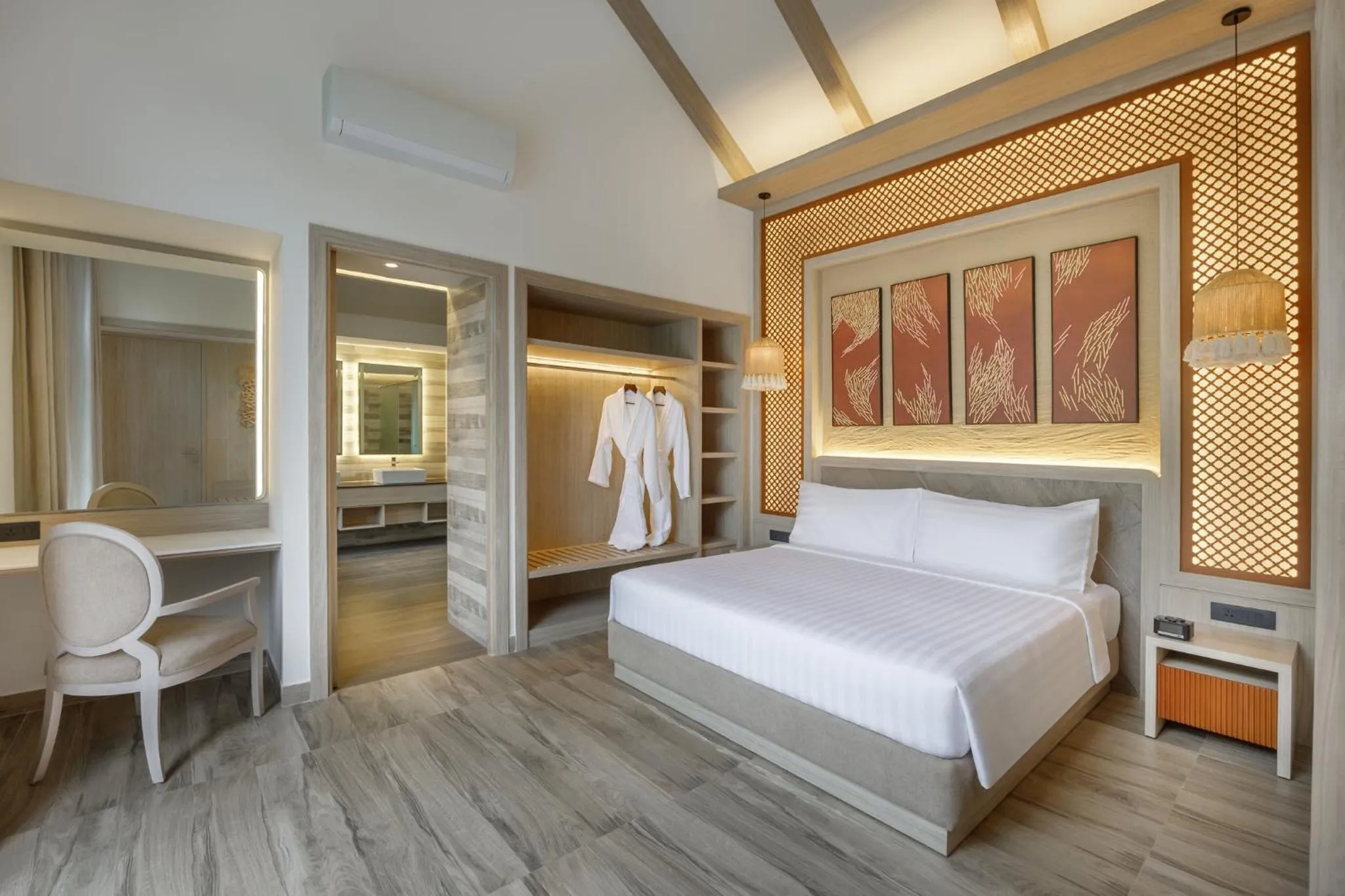 Photo of the whole room, Bed in Himalayan Hideaway Resort Pokhara, The Centara Collection