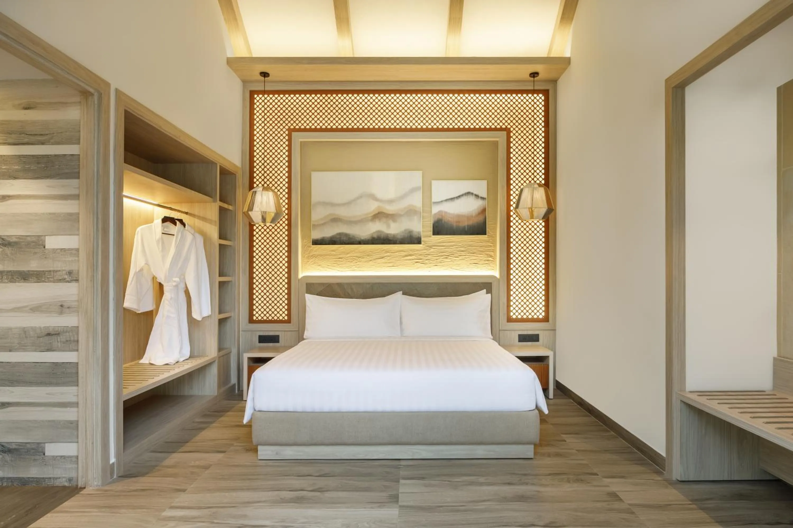 Bedroom, Bed in Himalayan Hideaway Resort Pokhara, The Centara Collection