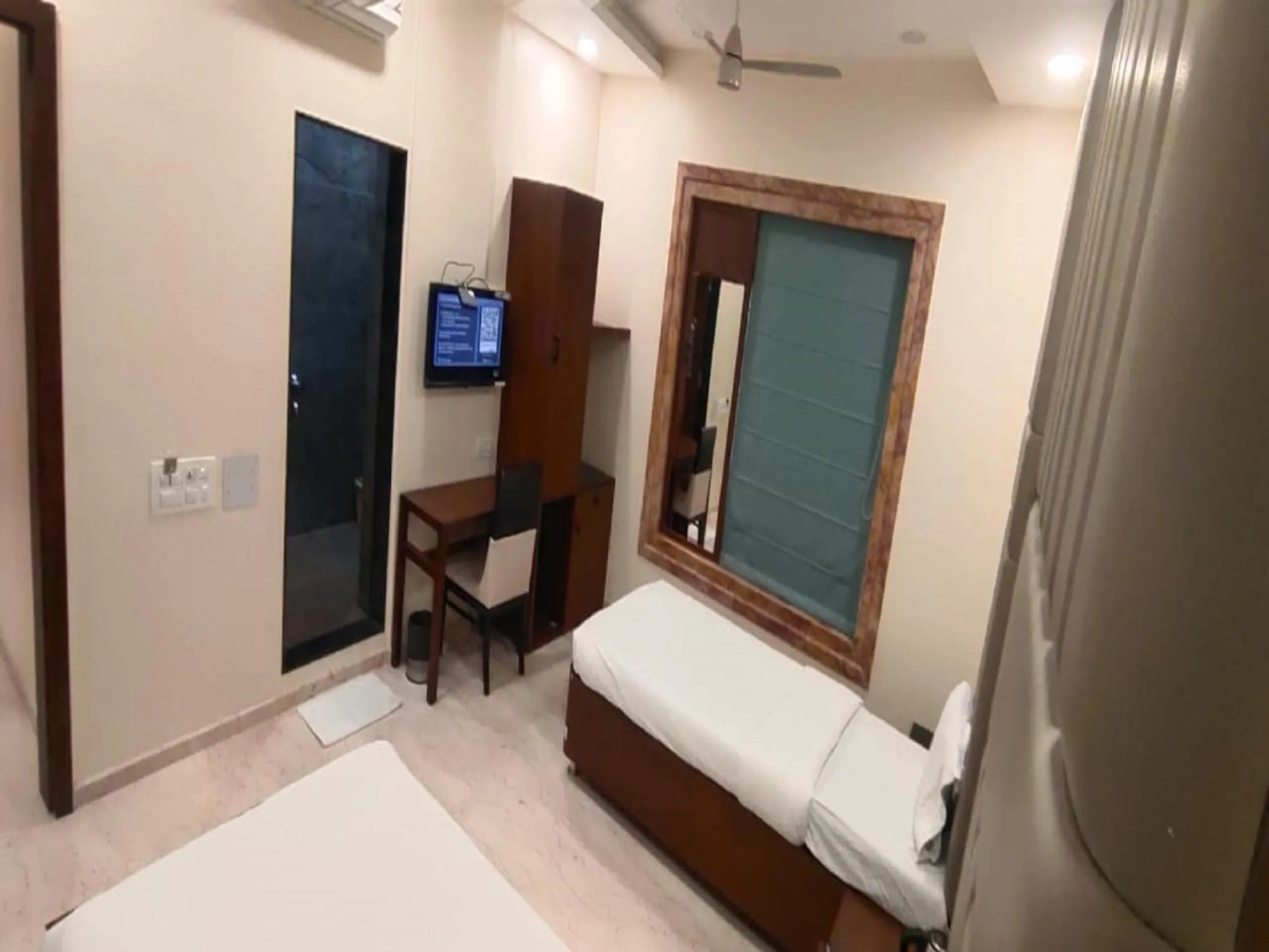 Bed in Hotel Raj Palace