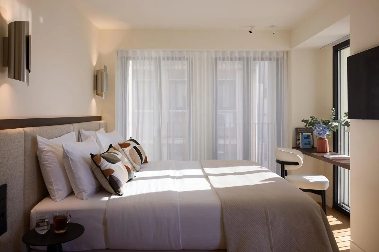 Bedroom, Bed in Bellen Athens Ηotel