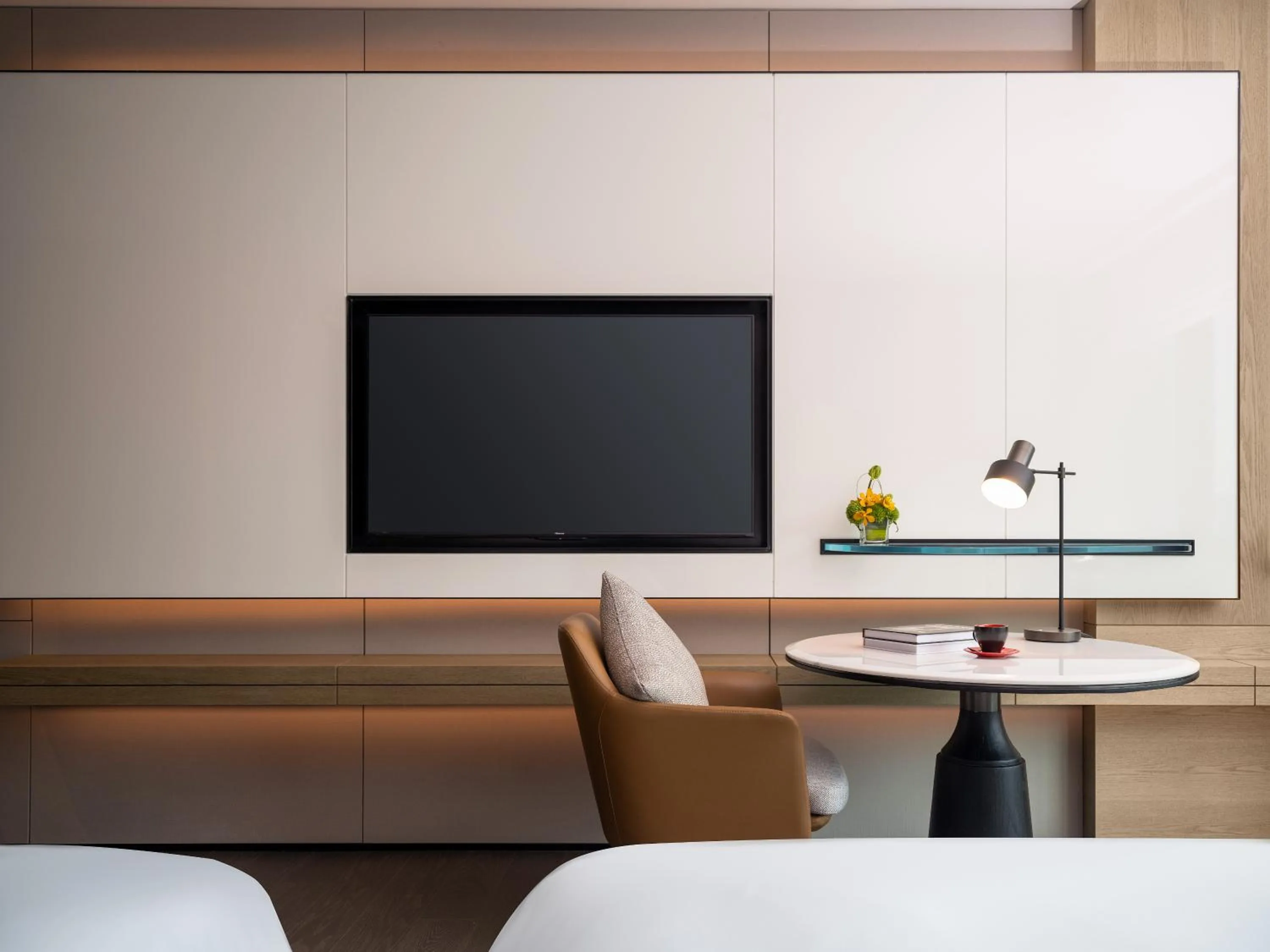 TV and multimedia in Wyndham Grand Shenzhen Guangming