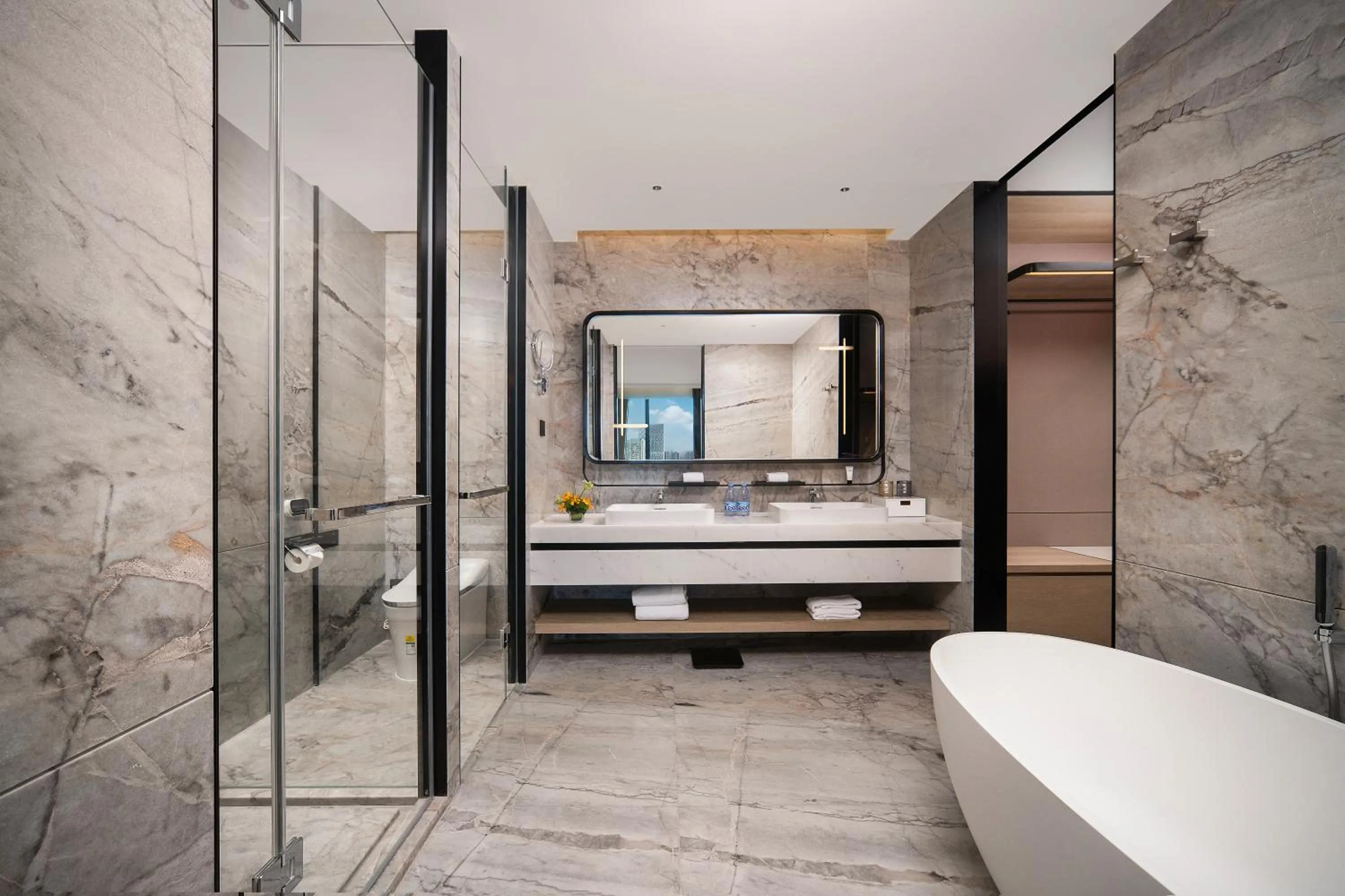 Bathroom in Wyndham Grand Shenzhen Guangming