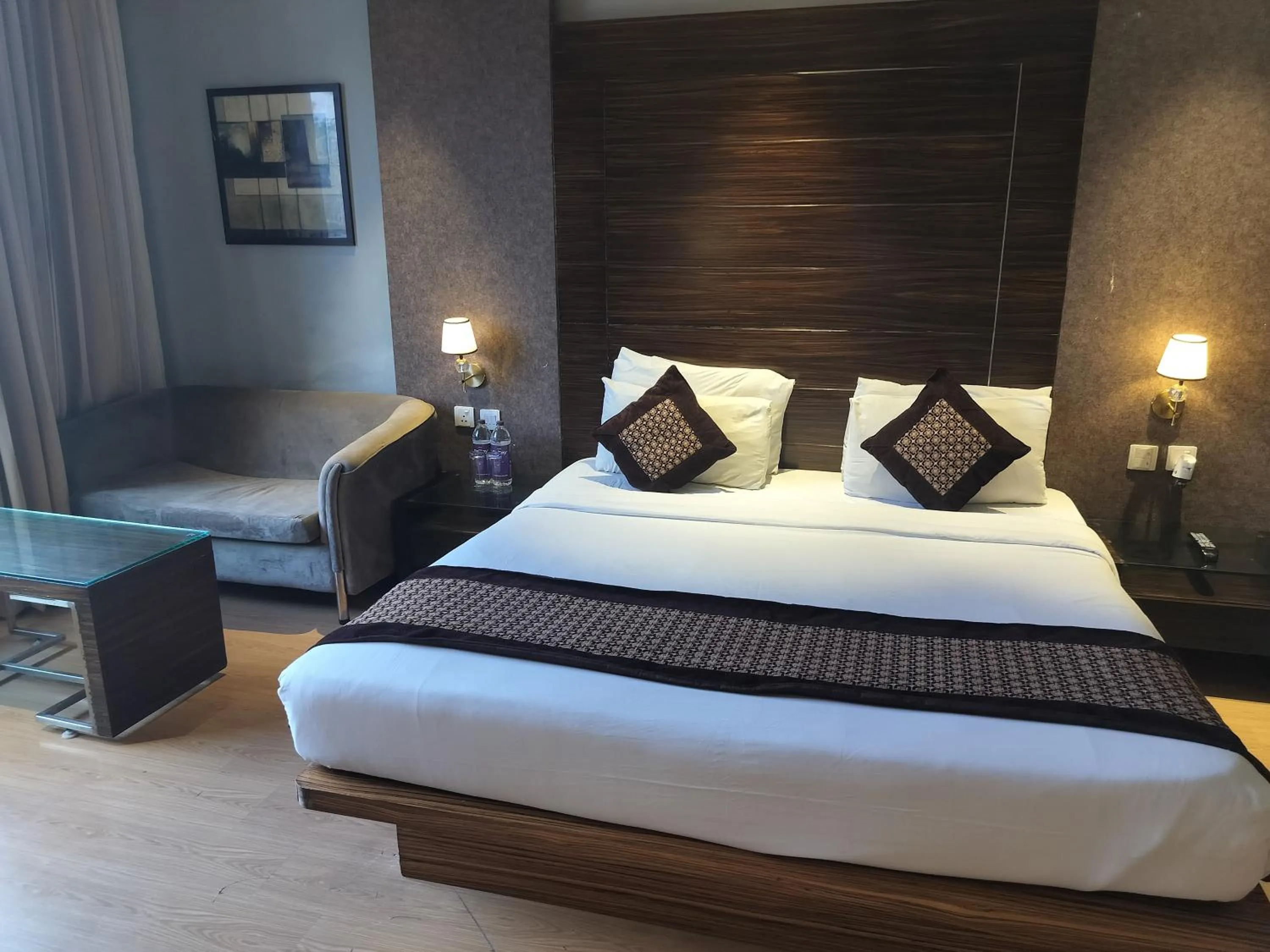 Bedroom, Bed in Stellar Resorts By Bel-La Monde, Rajokri, Near IGI Airport, Delhi