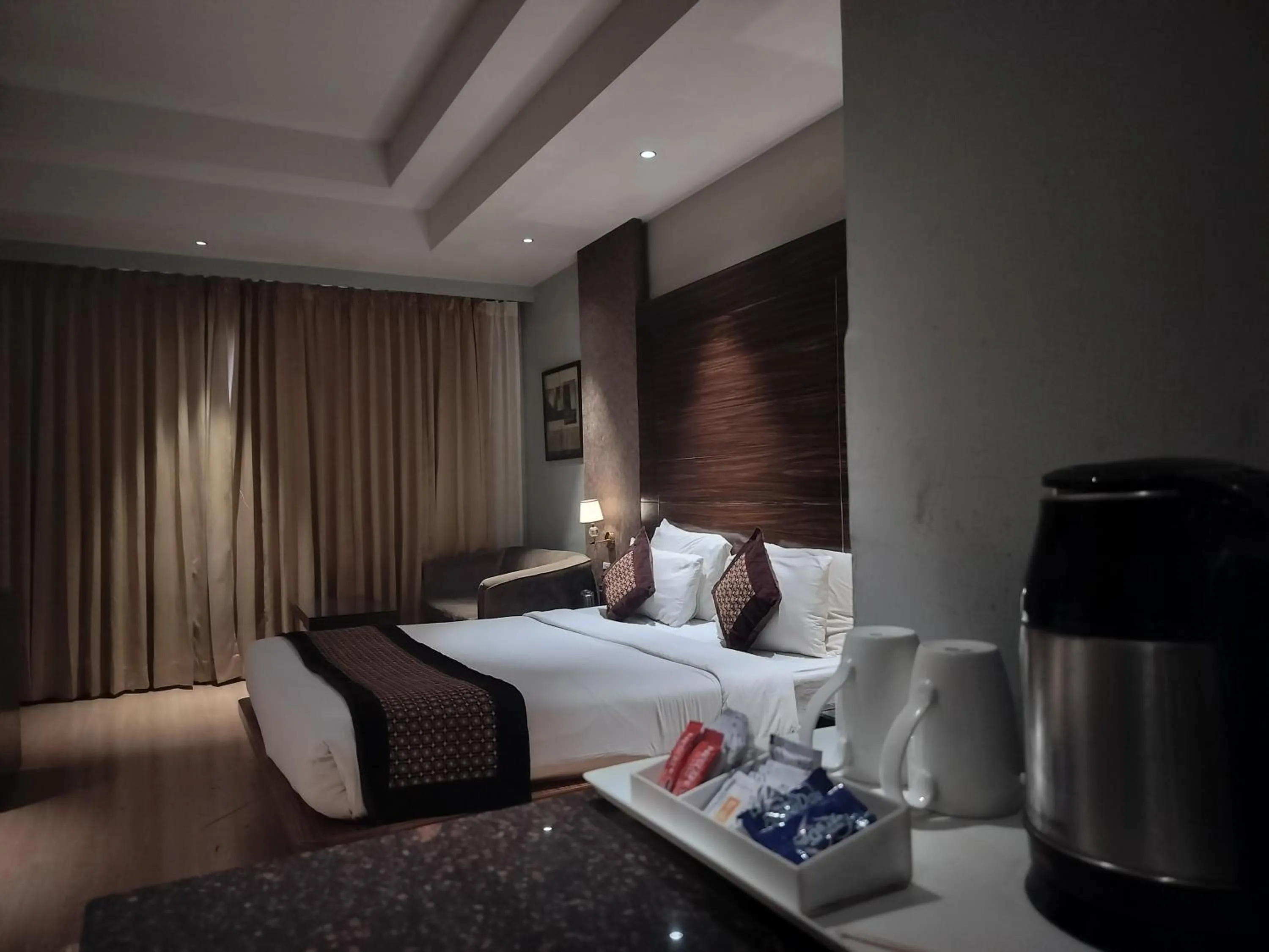 Bed in Stellar Resorts By Bel-La Monde, Rajokri, Near IGI Airport, Delhi