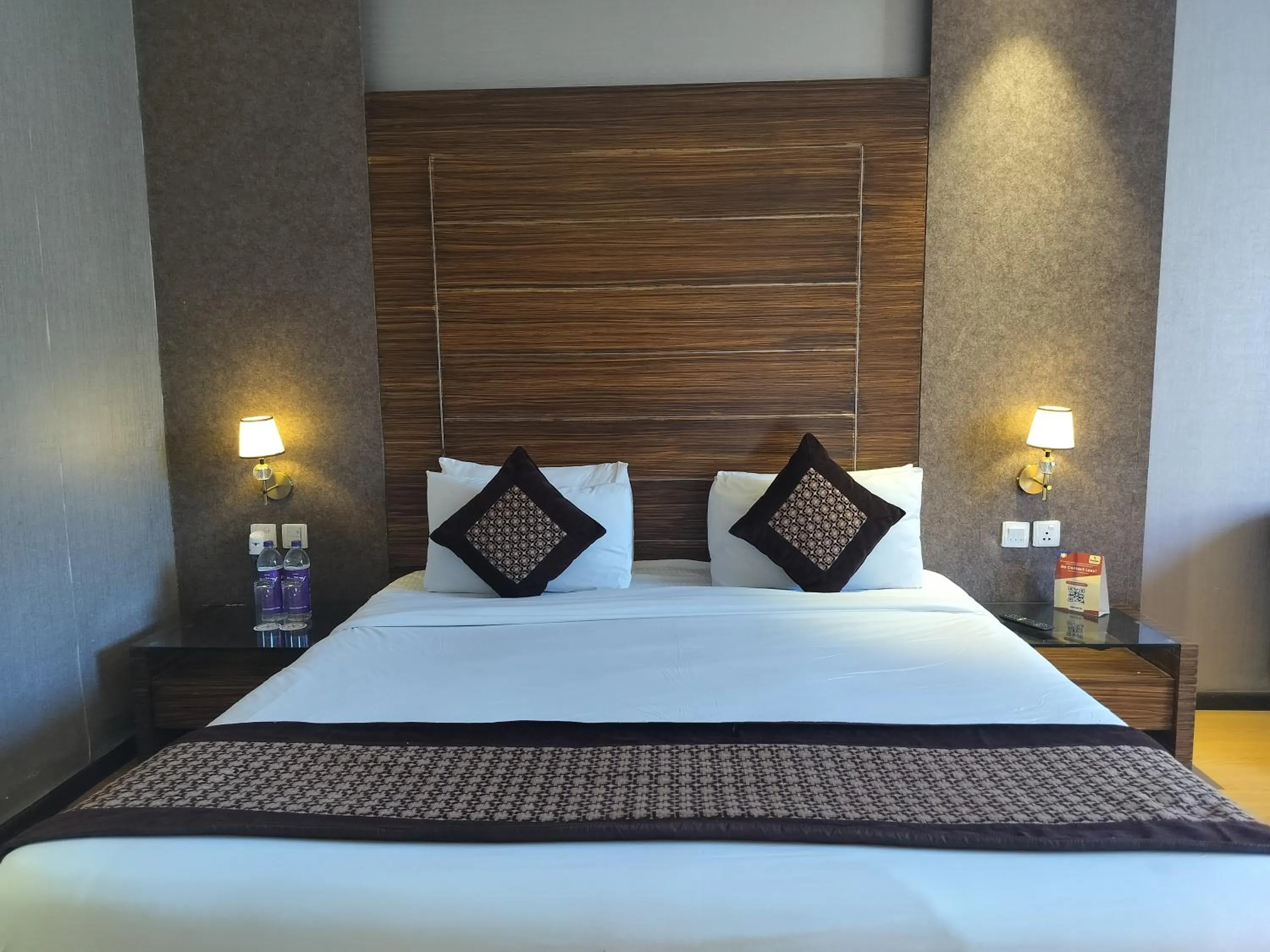 Bedroom, Bed in Stellar Resorts By Bel-La Monde, Rajokri, Near IGI Airport, Delhi