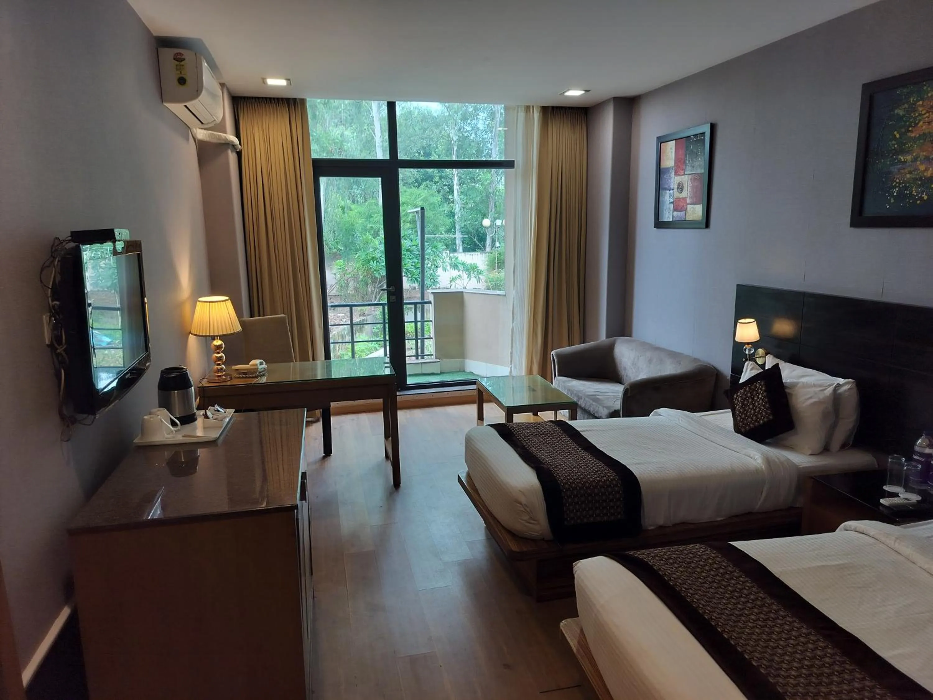 Bedroom, Bed in Stellar Resorts By Bel-La Monde, Rajokri, Near IGI Airport, Delhi