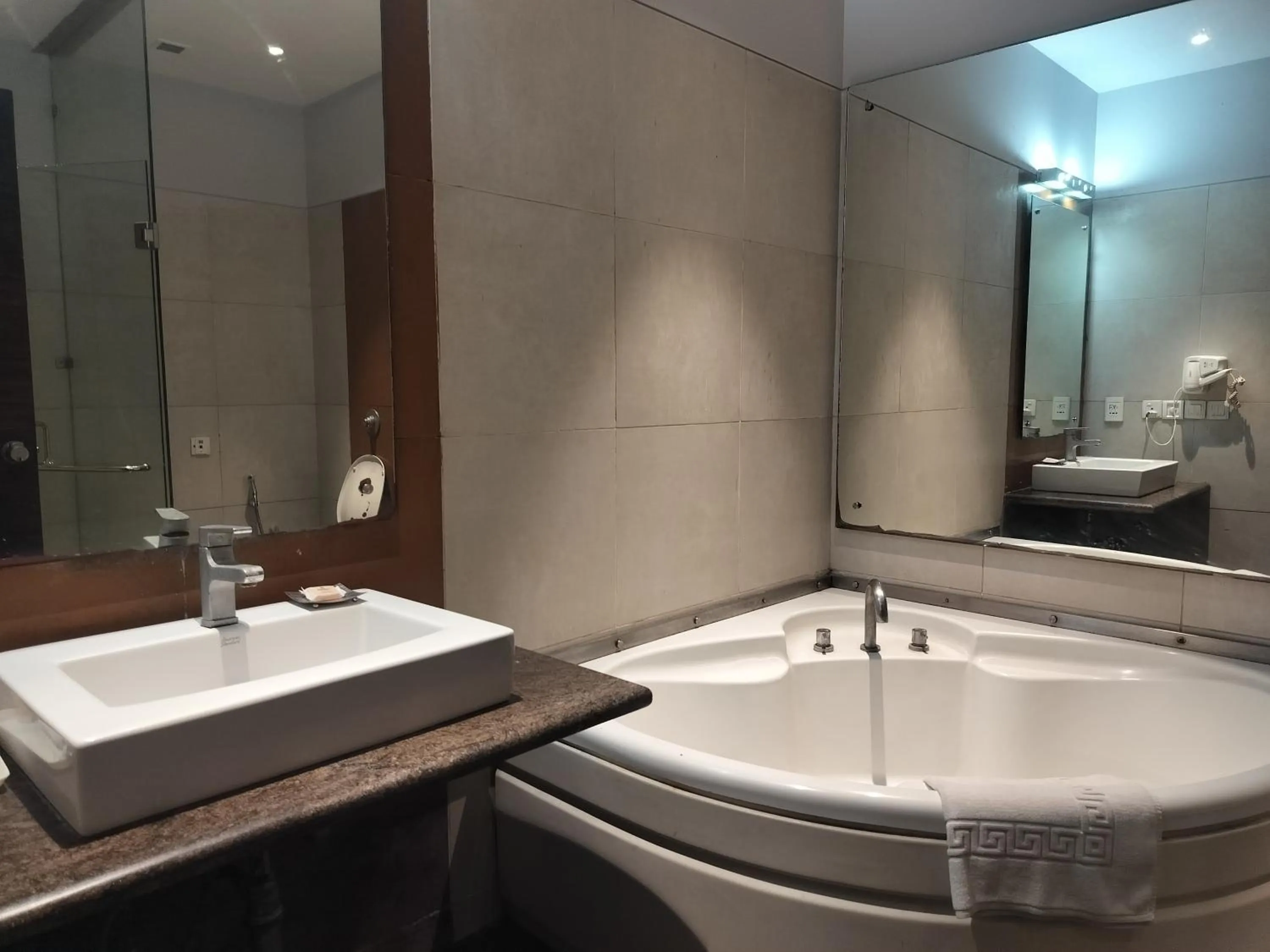 Bathroom in Stellar Resorts By Bel-La Monde, Rajokri, Near IGI Airport, Delhi