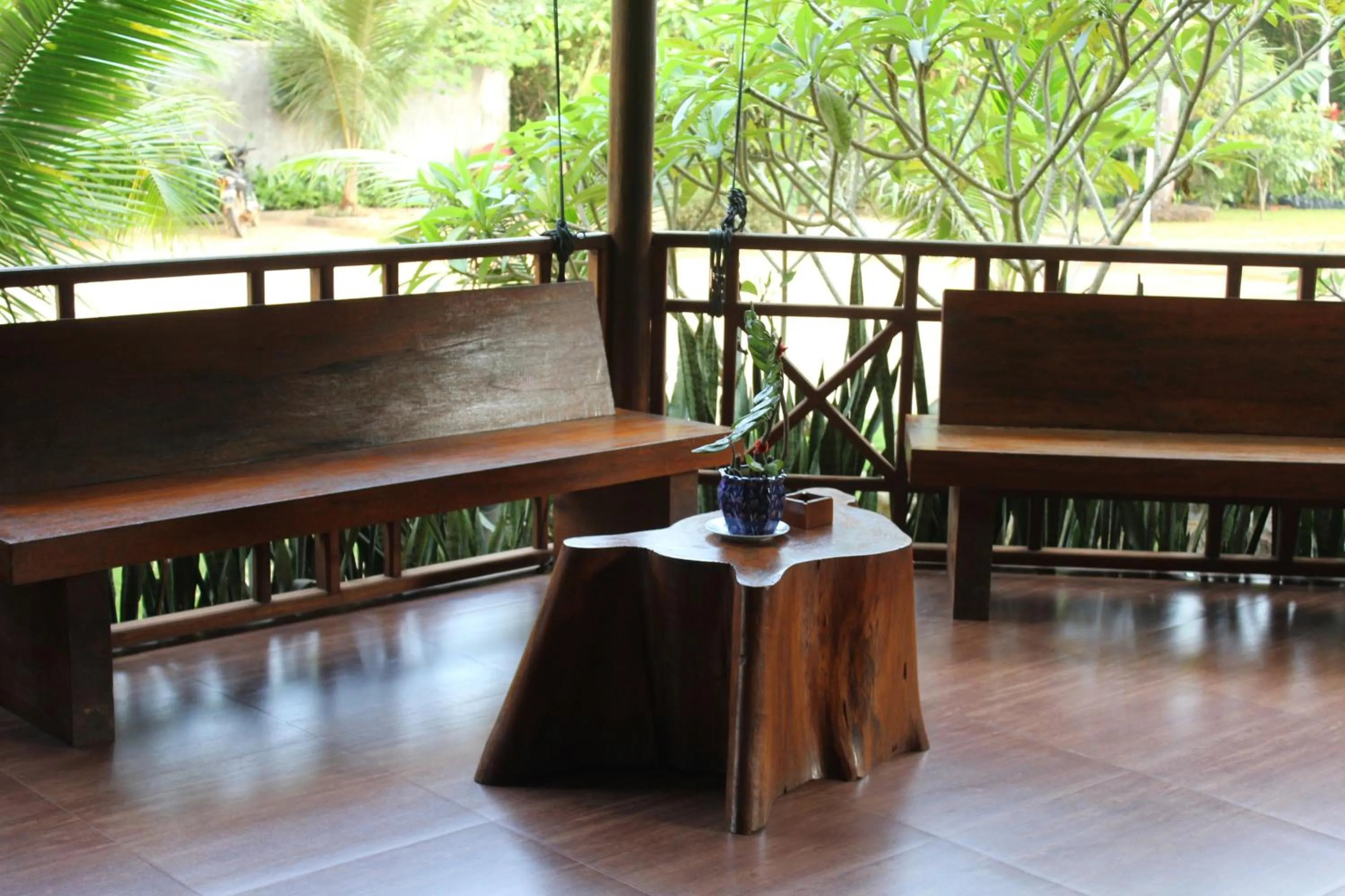 Balcony/Terrace in de Bintan Villa