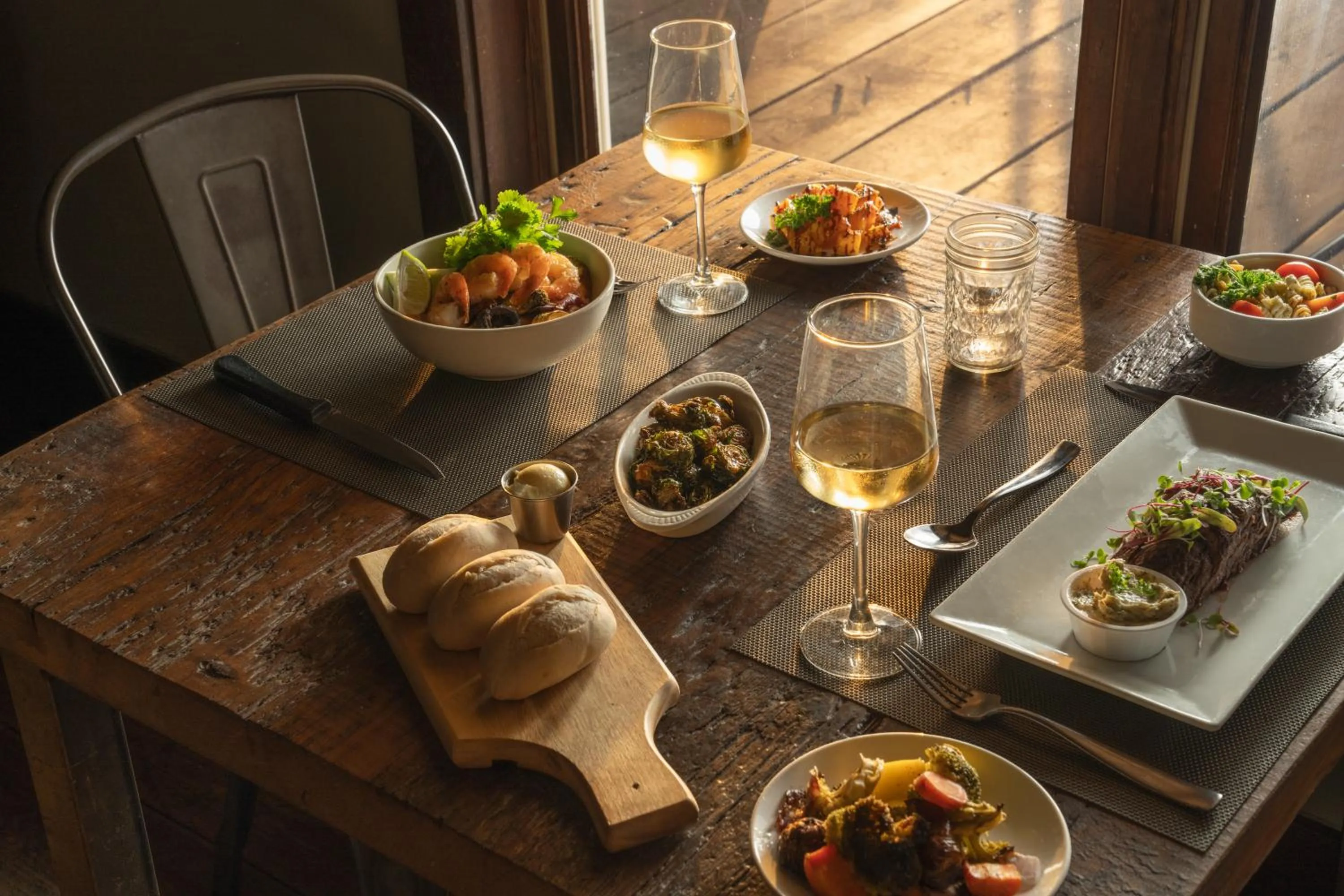 Restaurant/places to eat in Sage Hill Inn & Spa