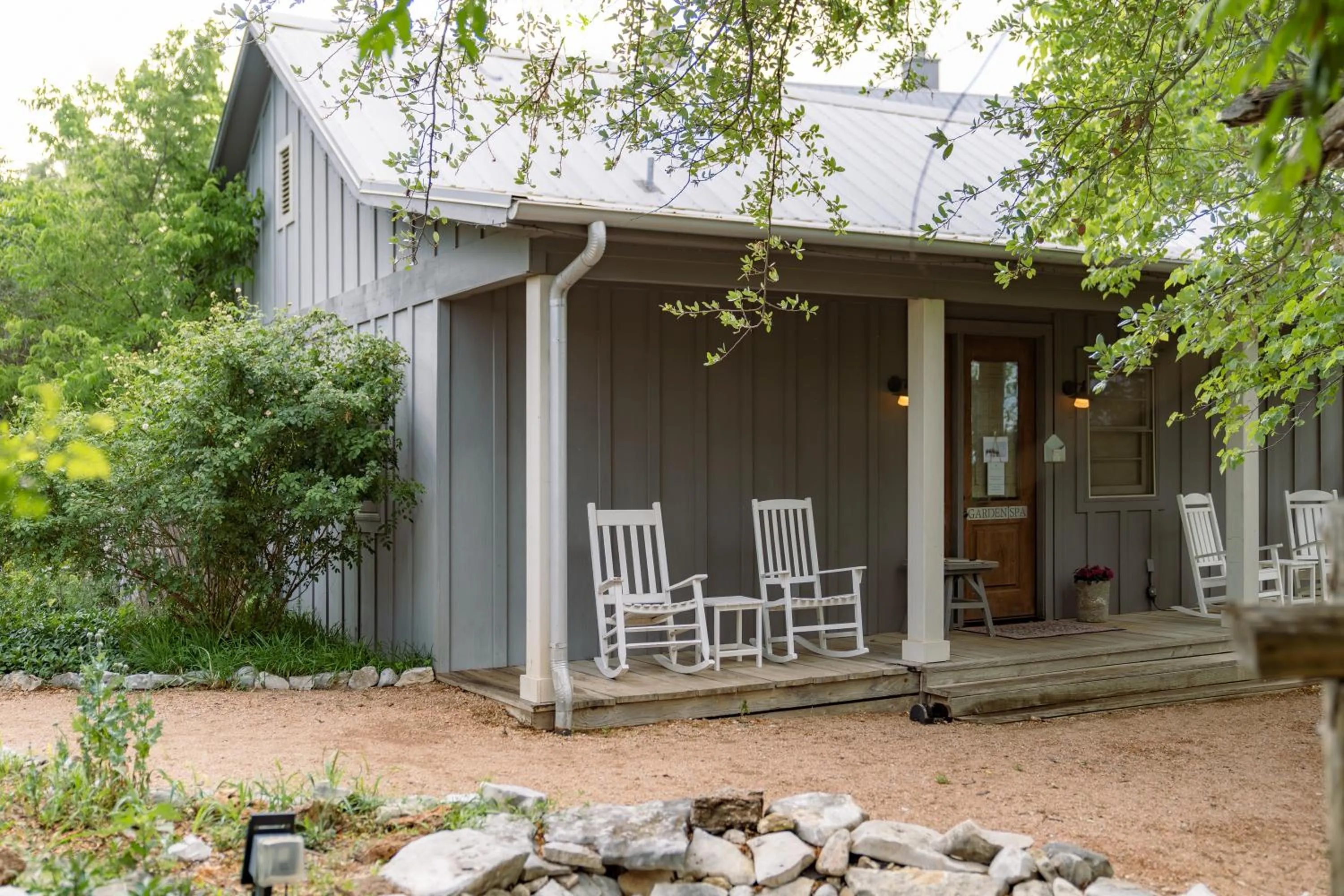 Garden in Sage Hill Inn & Spa