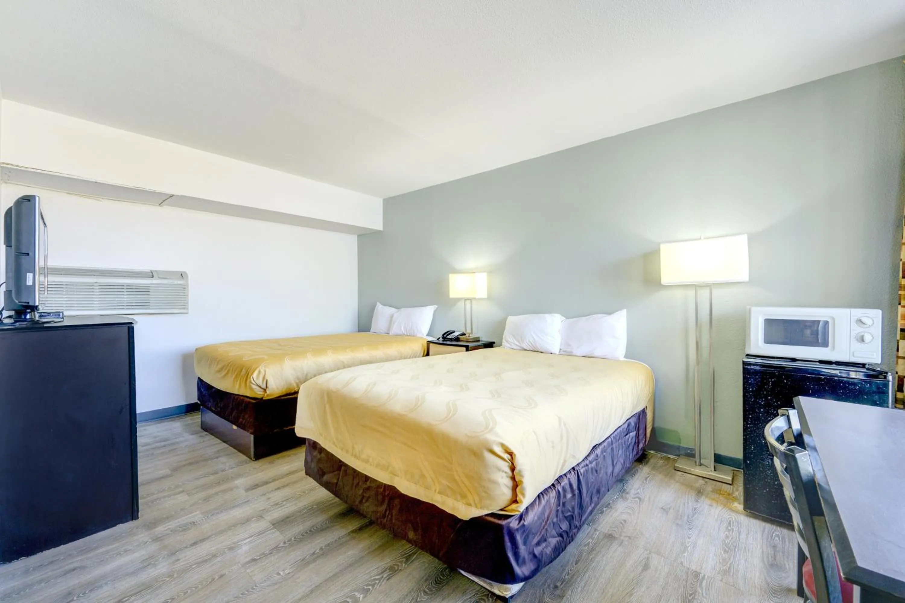 Bedroom, Bed in Capital O Travelers Inn Lawton Fort Sill