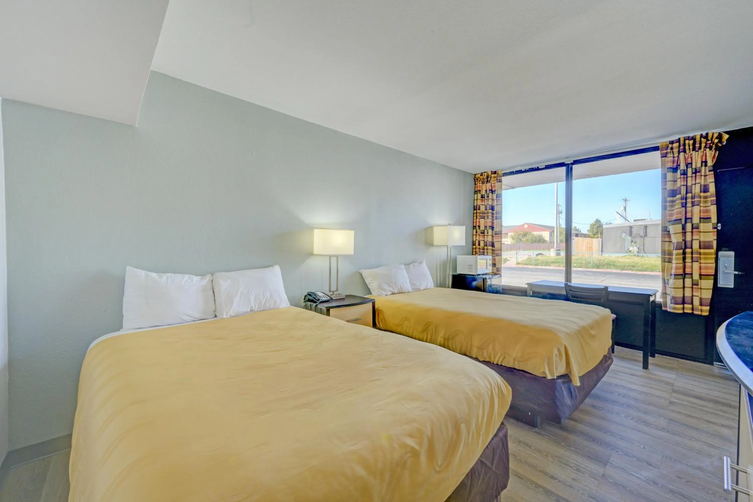 Bedroom, Bed in Capital O Travelers Inn Lawton Fort Sill