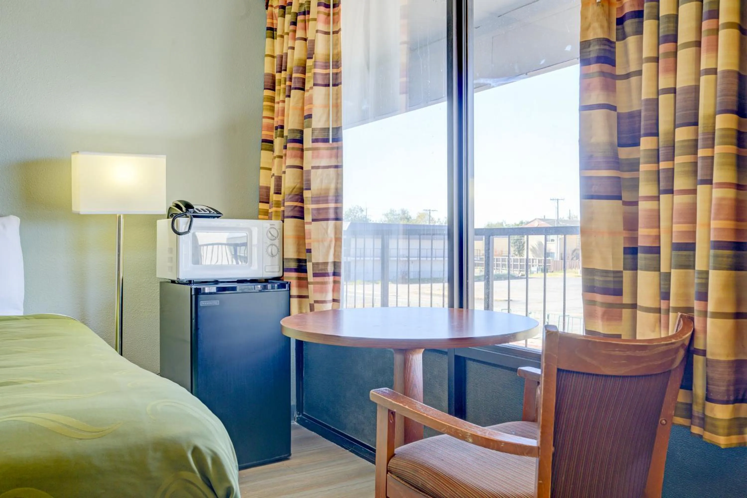 Bedroom, Bed in Capital O Travelers Inn Lawton Fort Sill