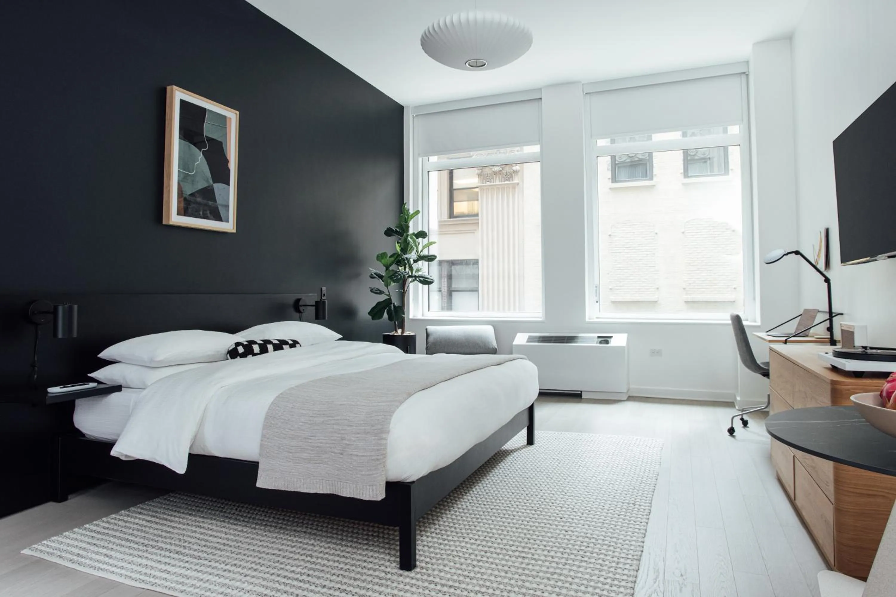 Bed in Mint House at 70 Pine