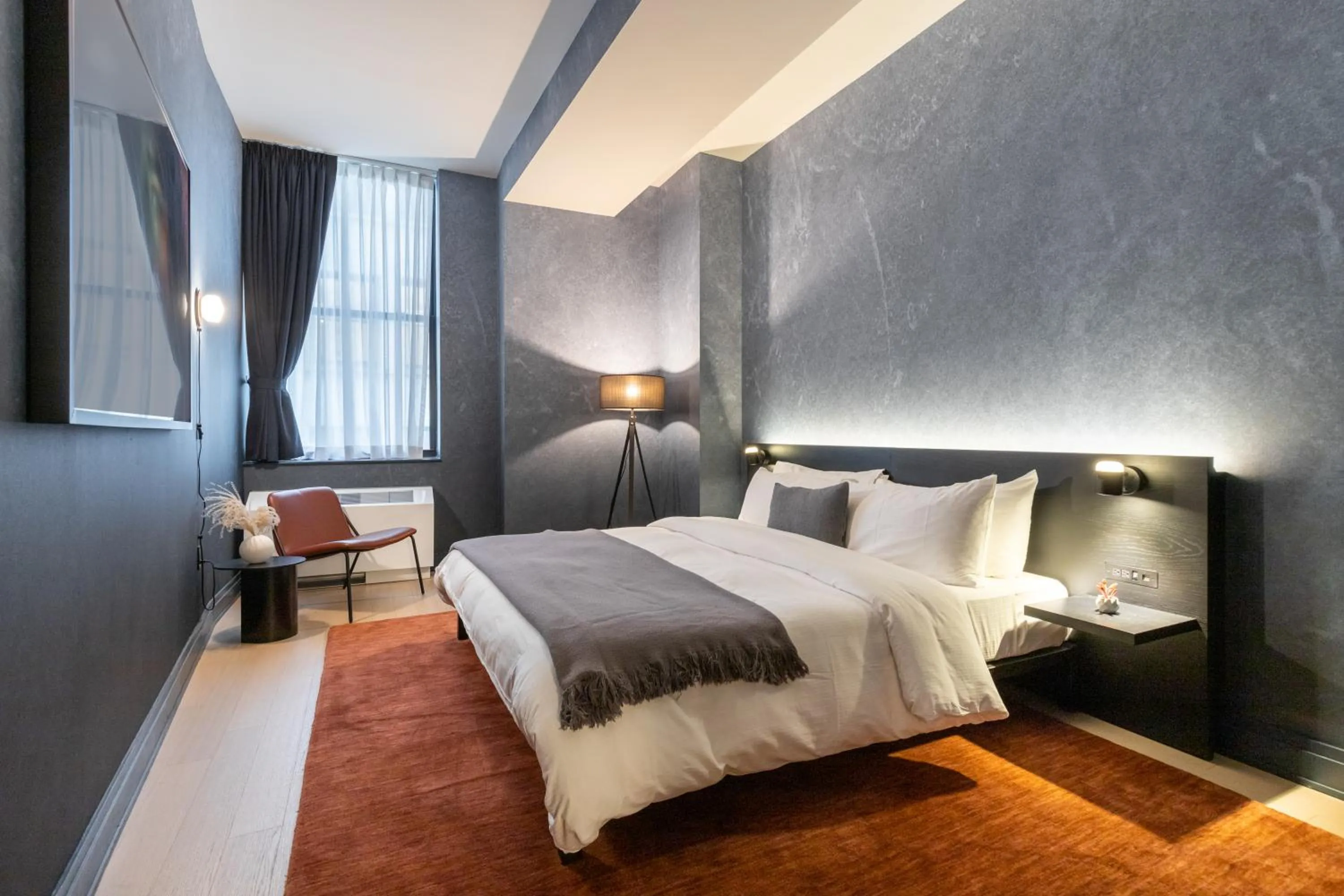 Bed in Mint House at 70 Pine