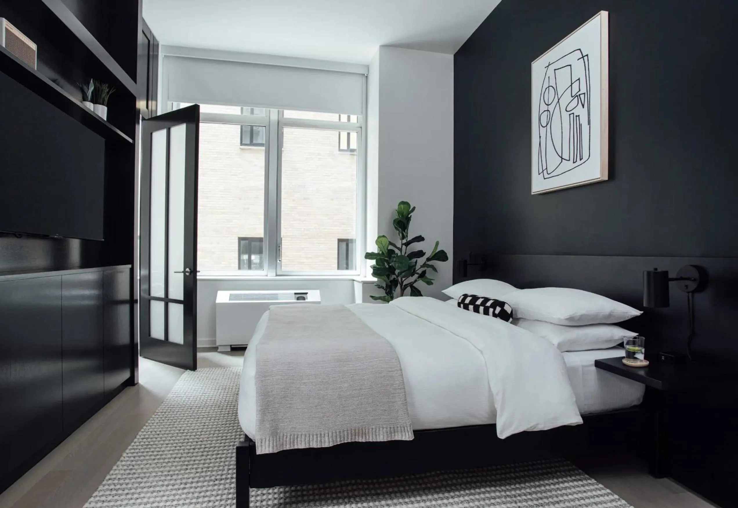 Bedroom, Bed in Mint House at 70 Pine