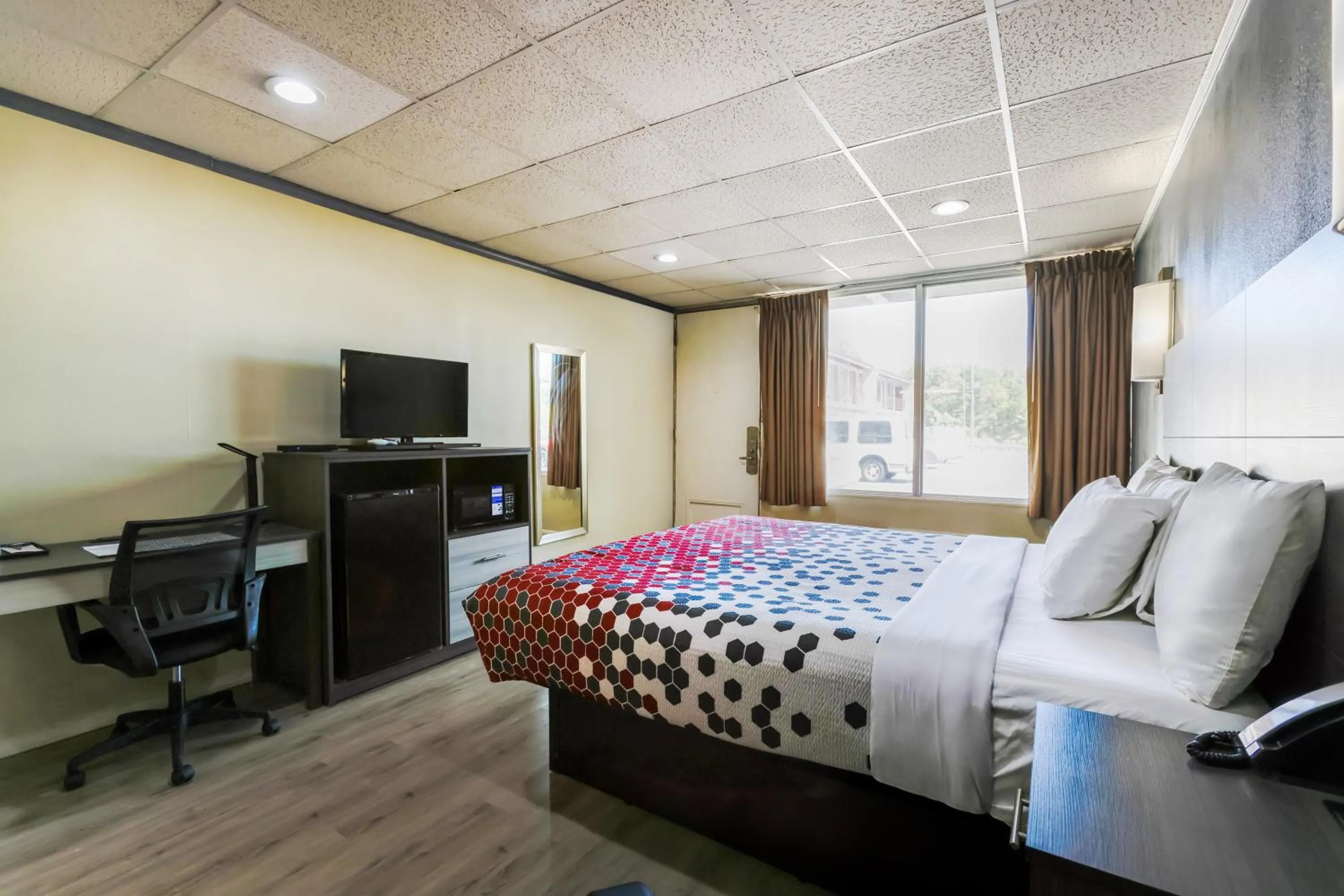 Bedroom, Bed in Edyn Hotel By Townhouse Wytheville US 52