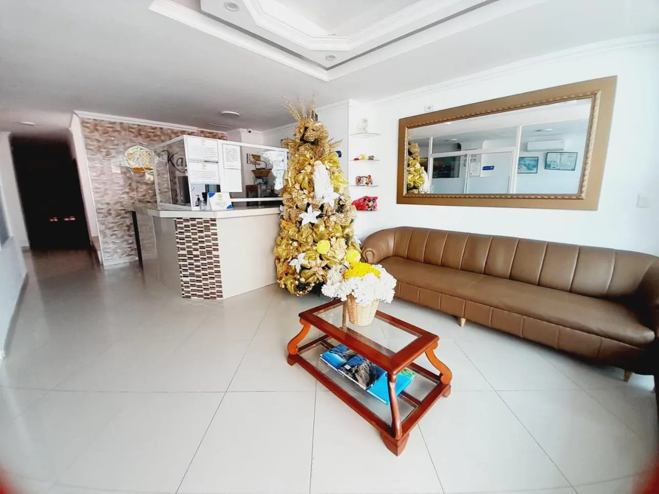 Living room in Karin Hotel