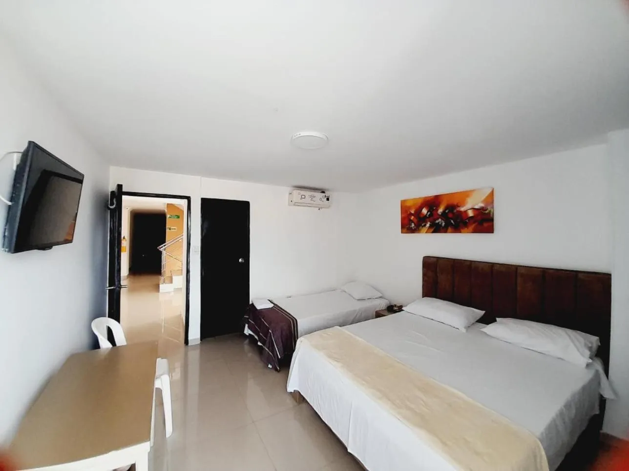 TV and multimedia in Karin Hotel