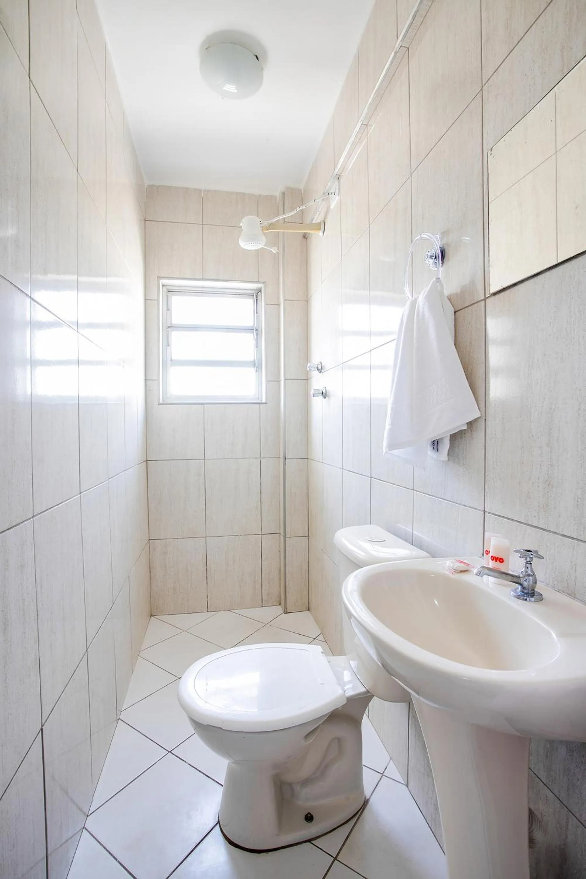 Bathroom in OYO Hotel Boneville, São Paulo