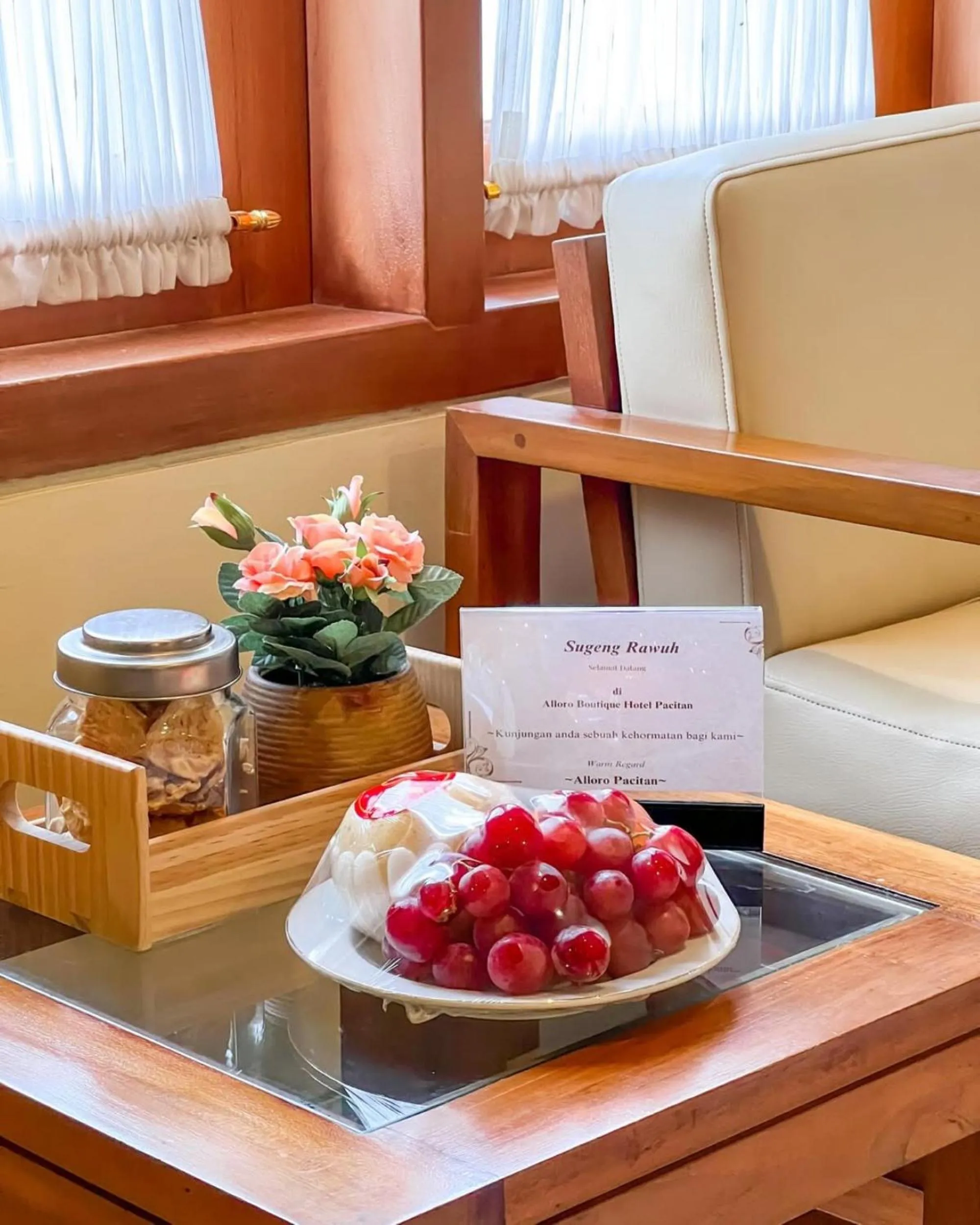 Property building in Alloro Boutique Hotel Pacitan