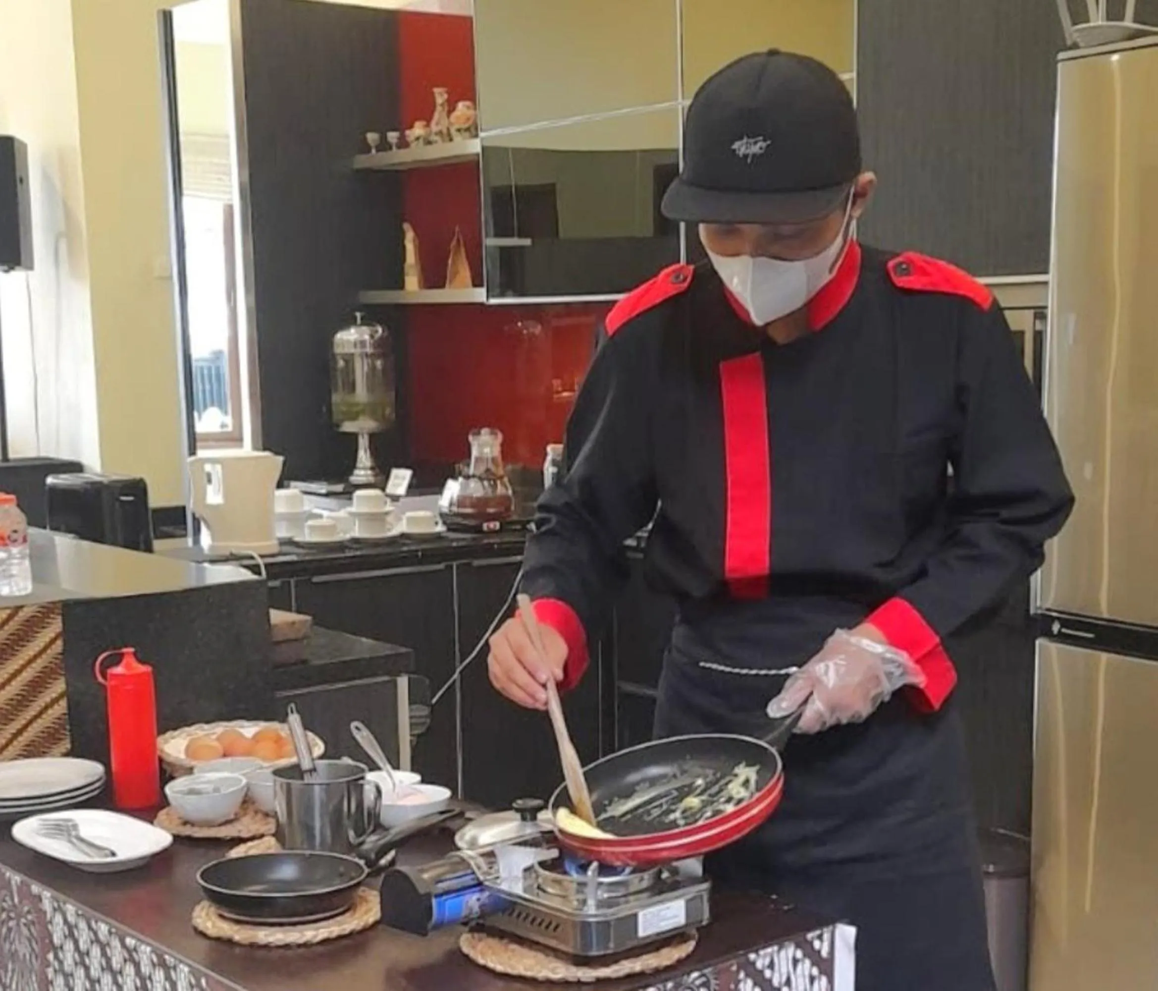 Property building in Alloro Boutique Hotel Pacitan