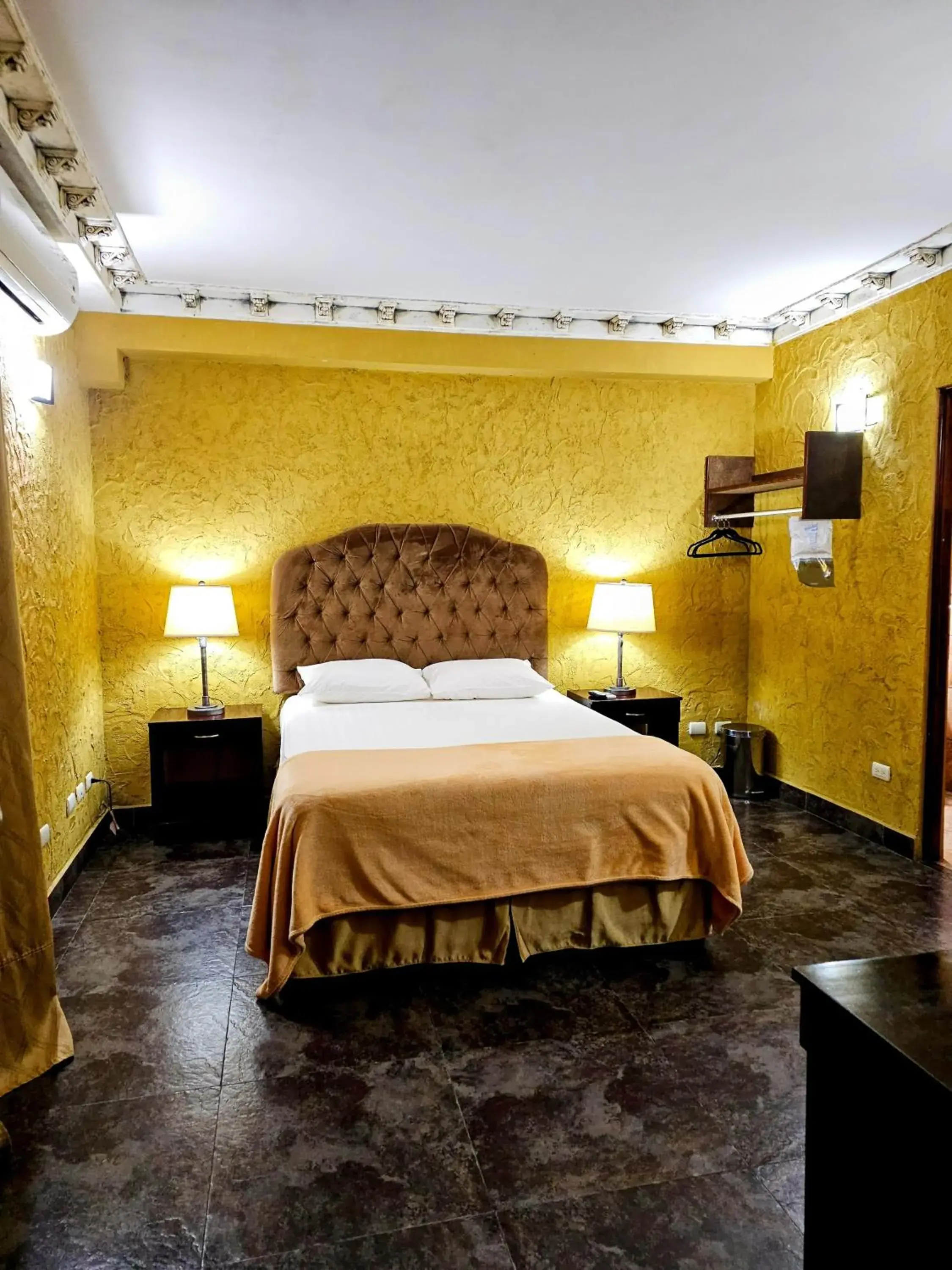 Double Room in Antigua Inn Hotel Double Room in Antigua Inn Hotel