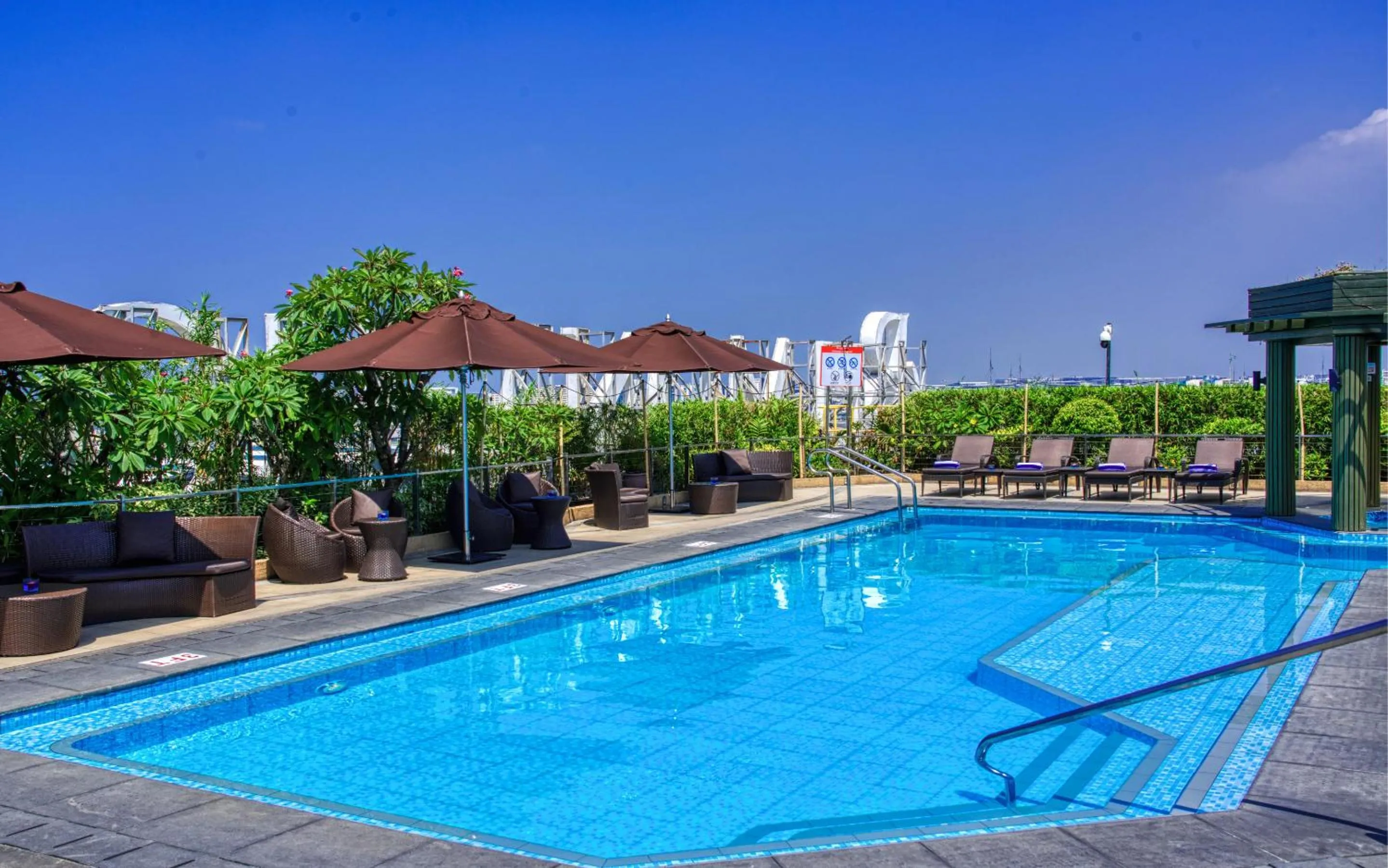 Day in Belmont Hotel Manila near NAIA Terminal 3 MNL