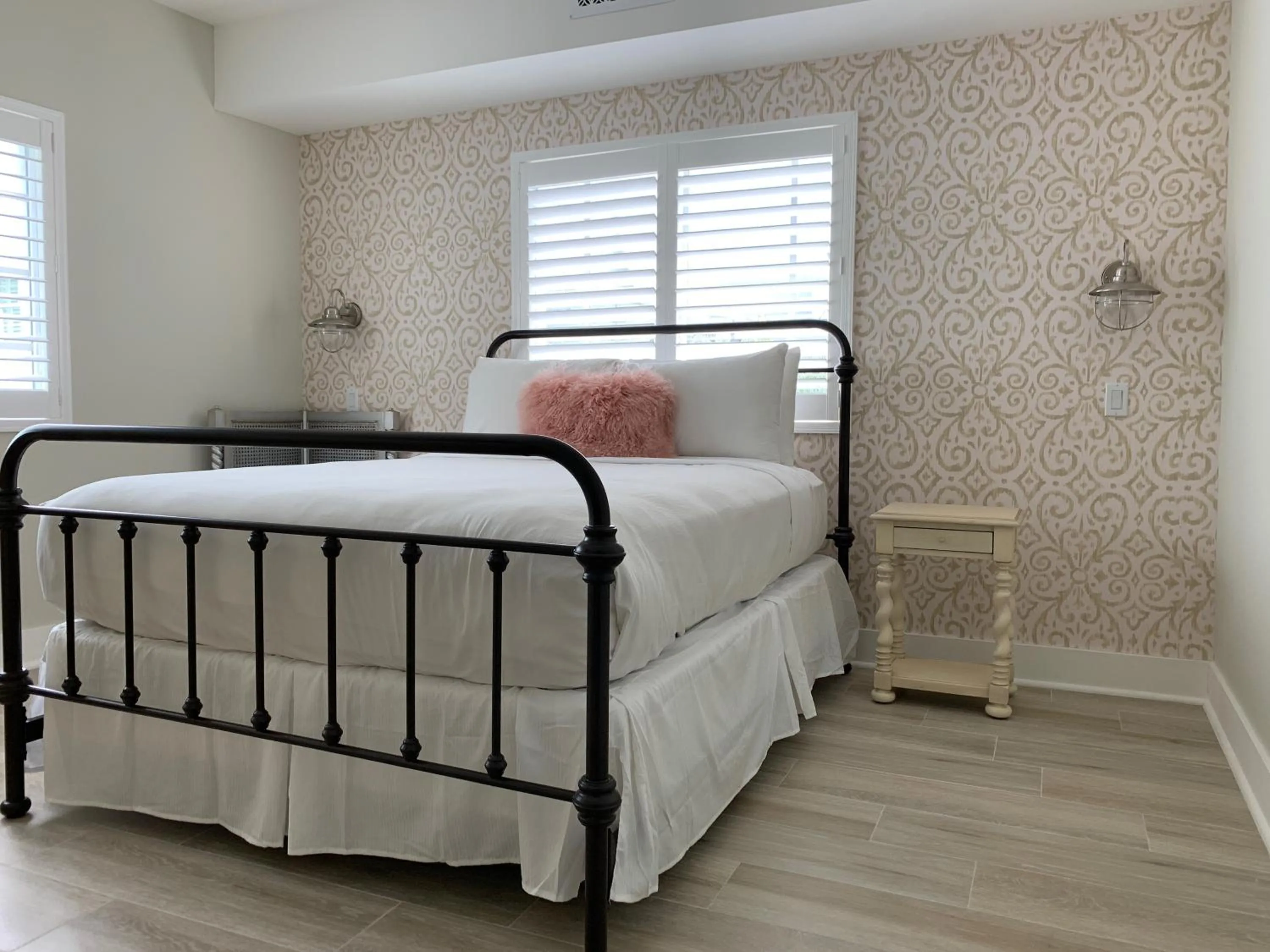 Bed in Henrosa Hotel