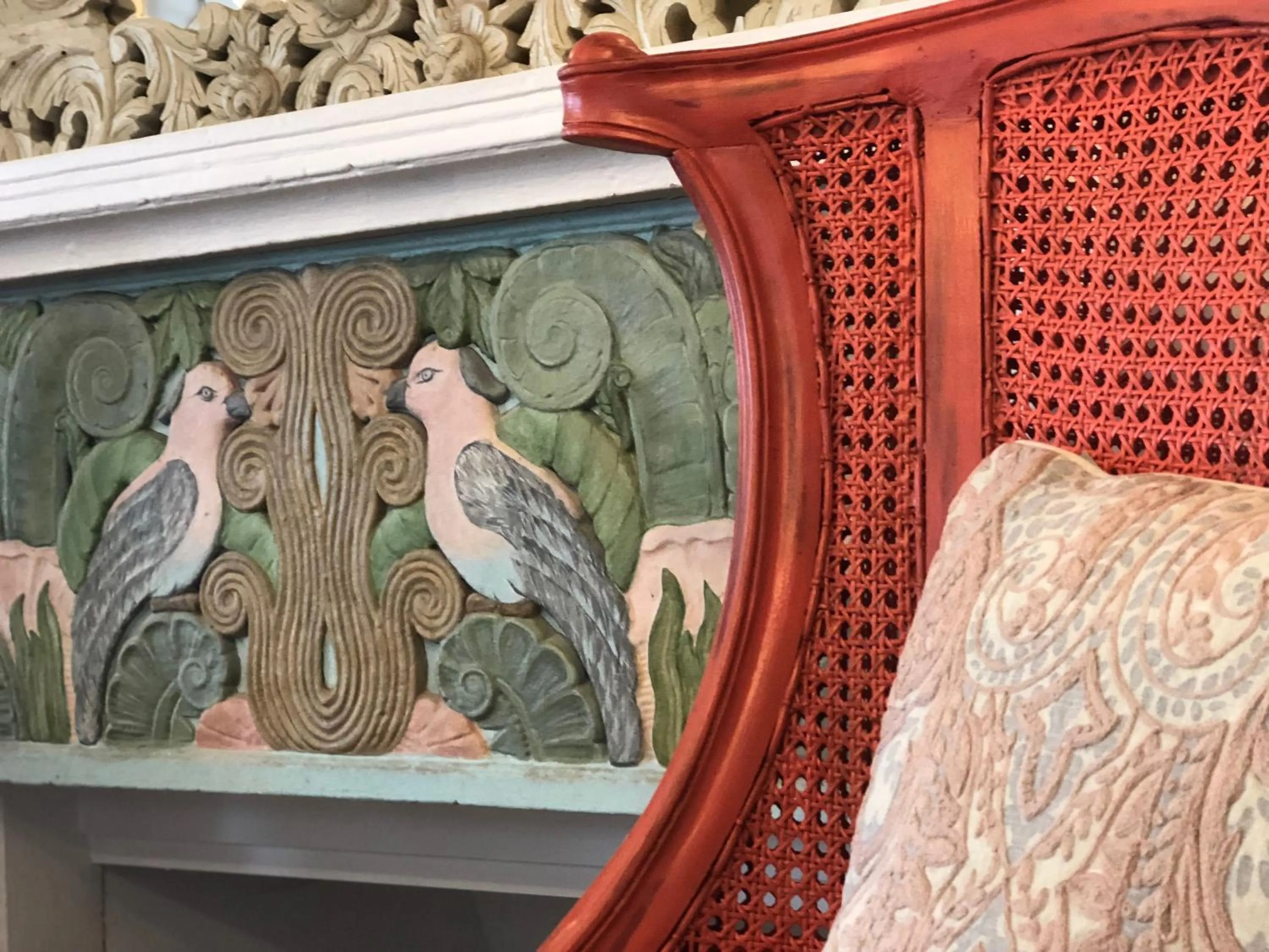 Decorative detail in Henrosa Hotel