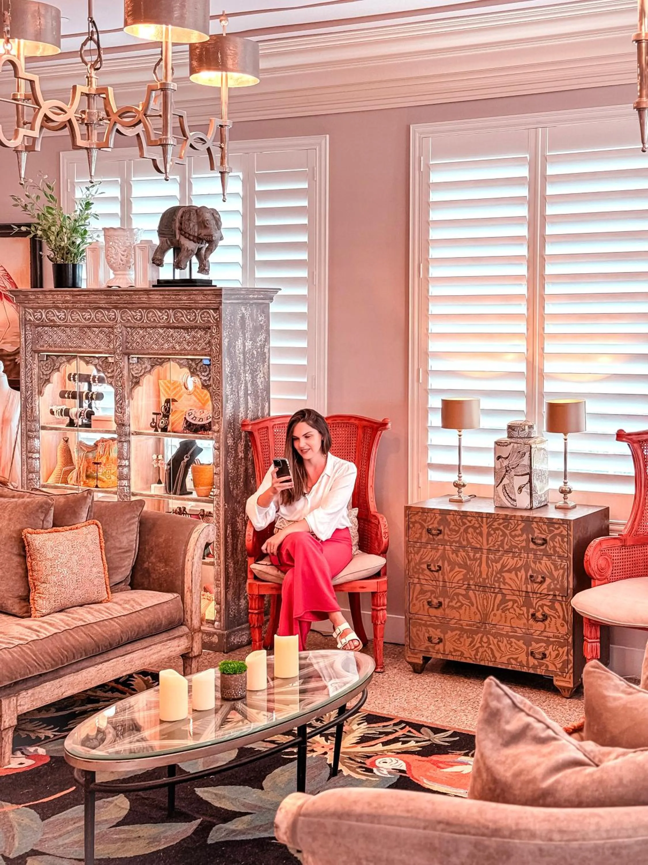 Lobby or reception in Henrosa Hotel