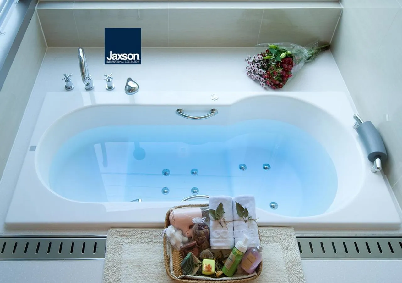 Hot Tub in Comma&Spa Resort