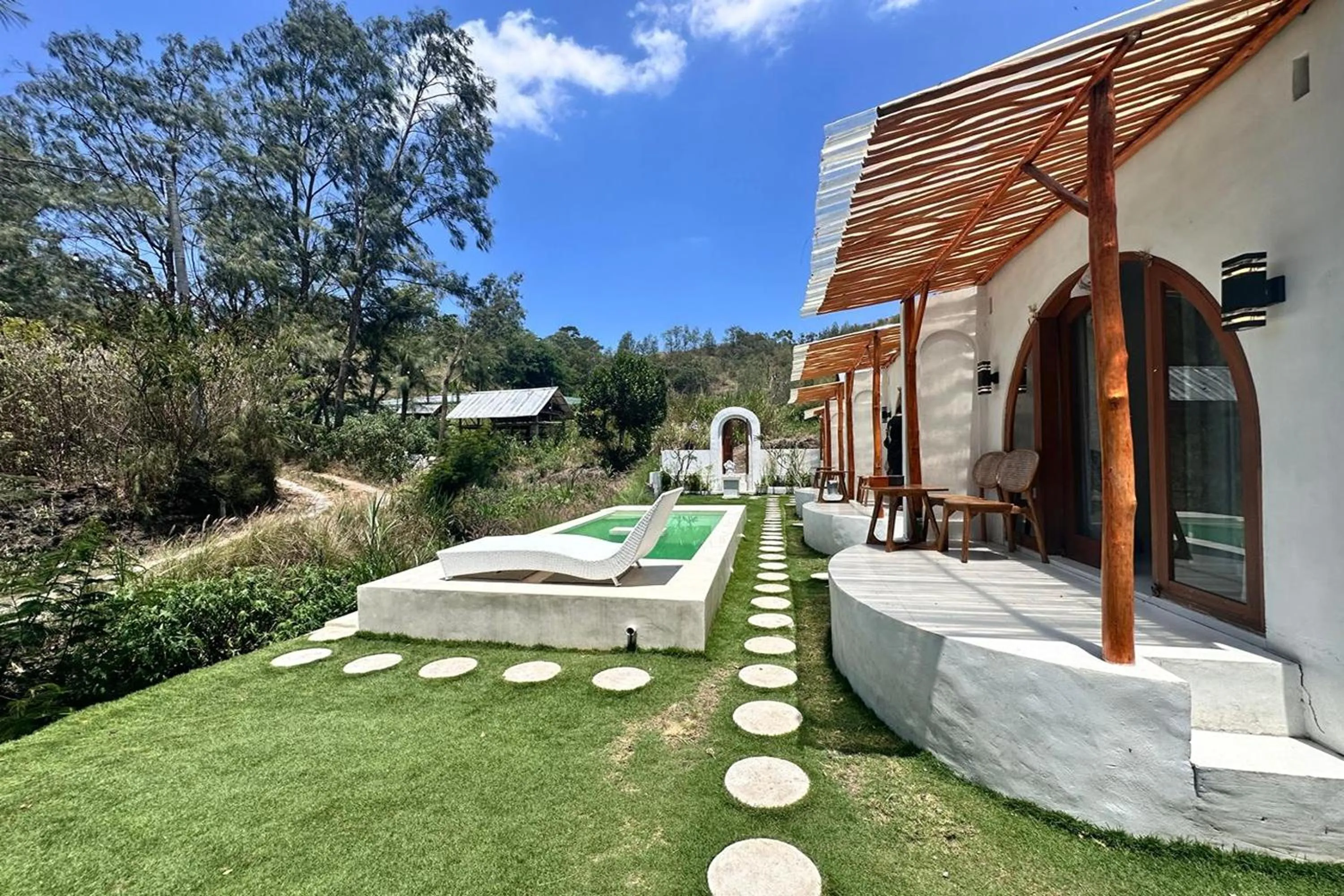 Property building in Felysia Villa III