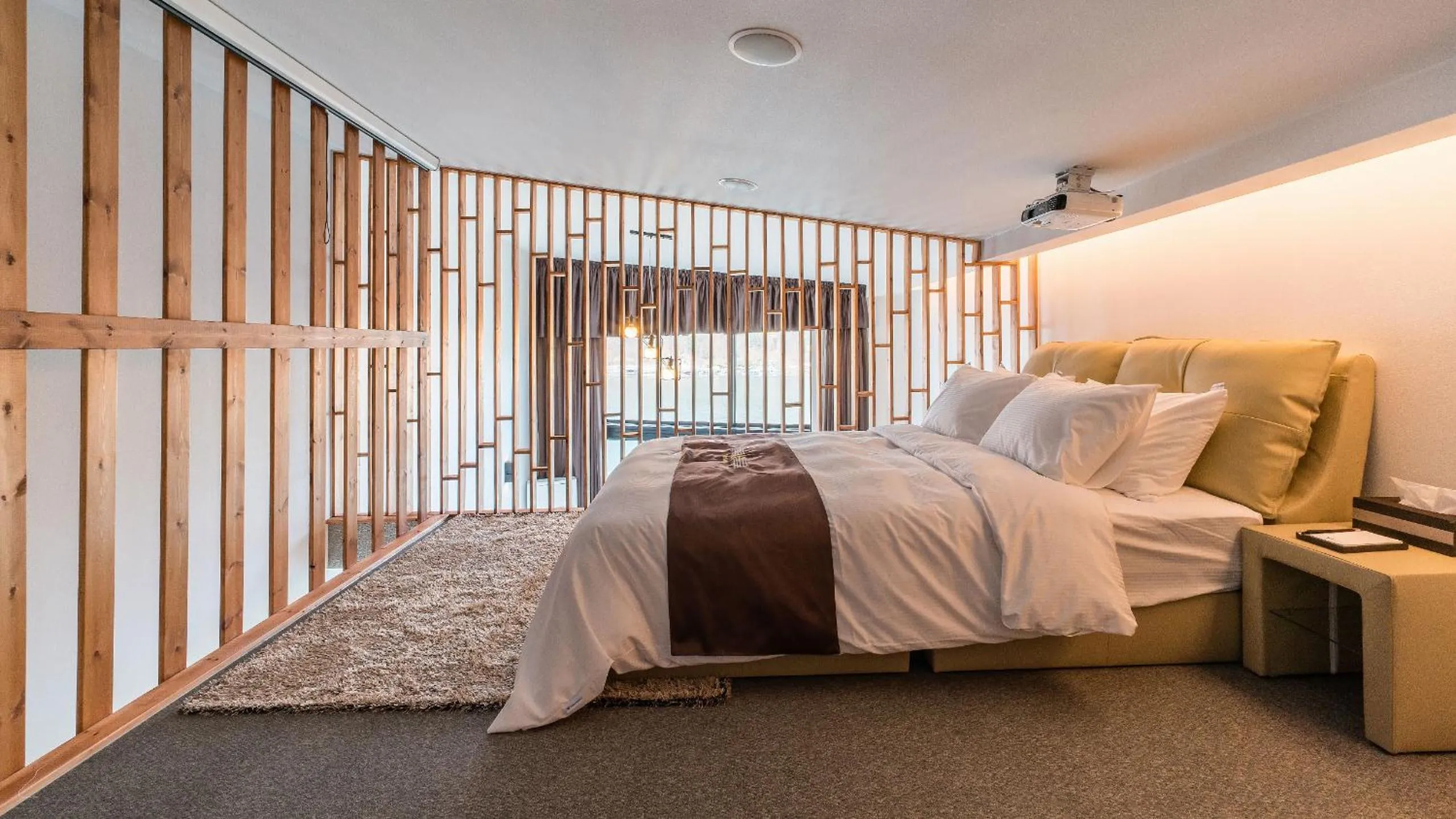 Bed in W Jiwoo Resort
