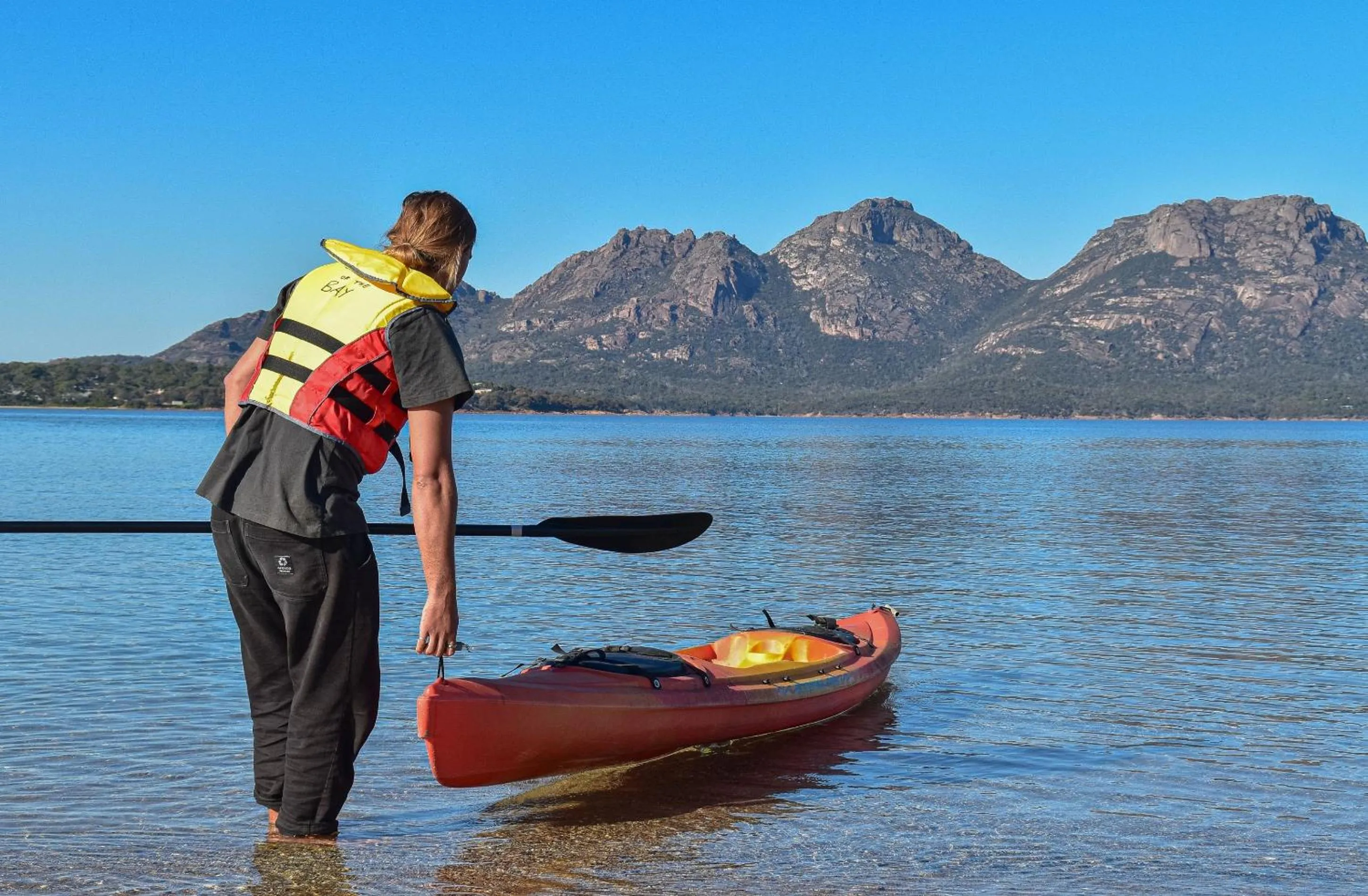 Canoeing in Edge of the Bay