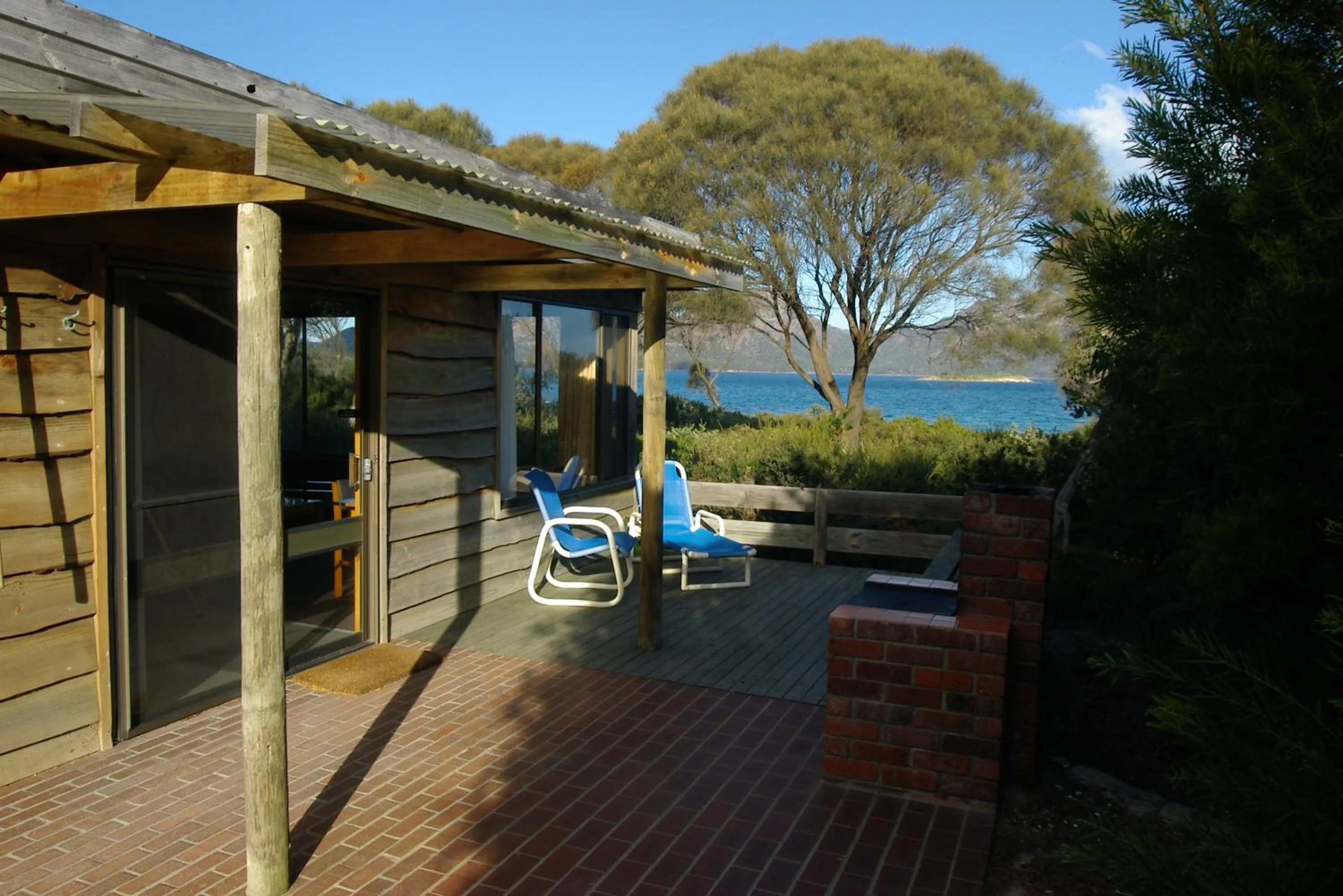 Patio in Edge of the Bay