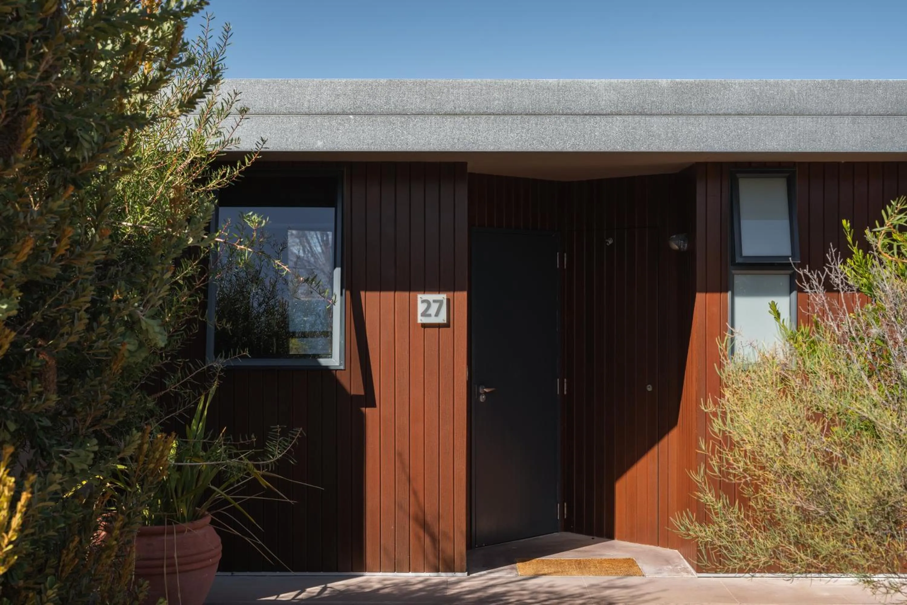 Property building in Edge of the Bay