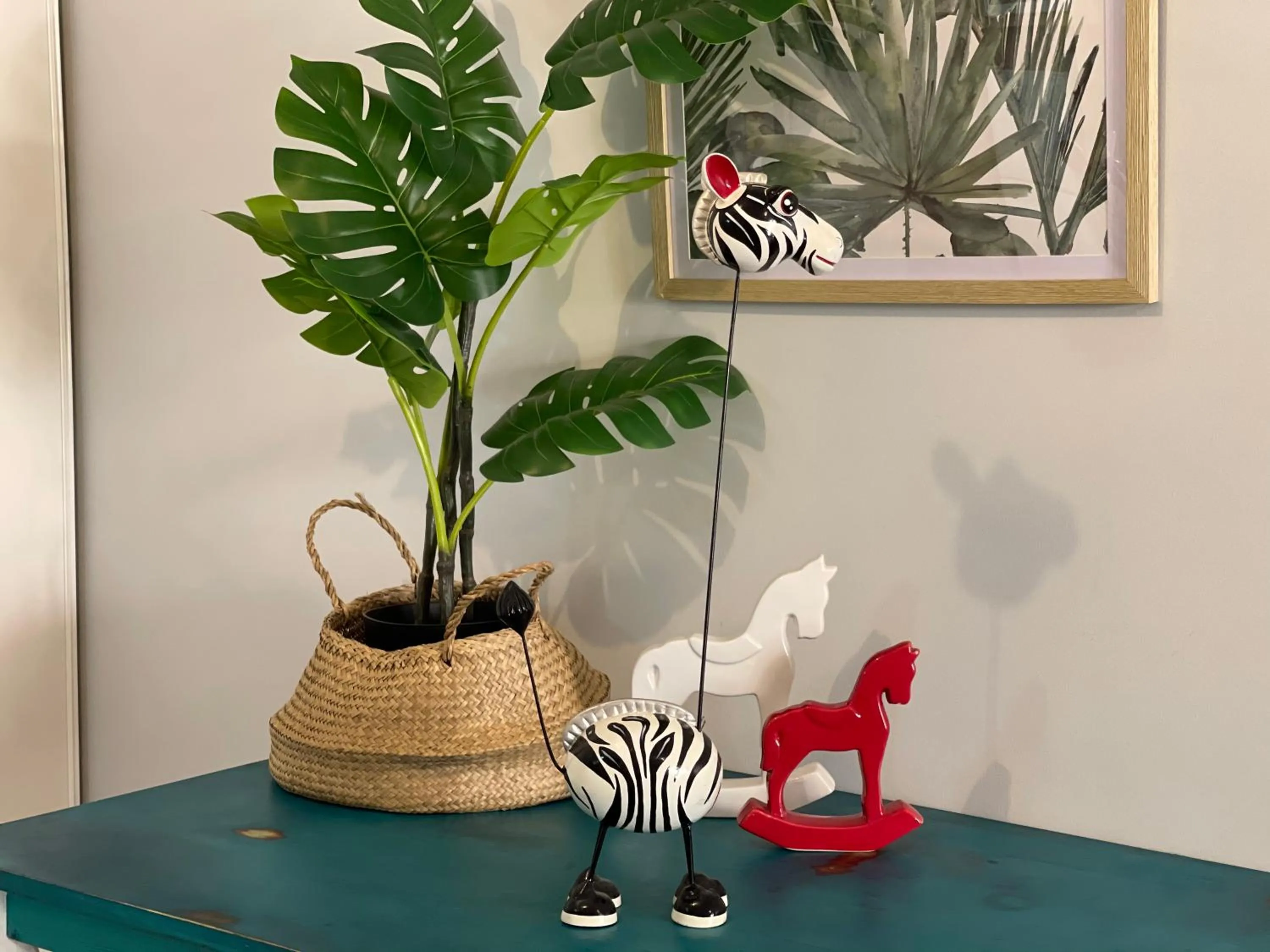 Decorative detail in Mermaid Beach Park View