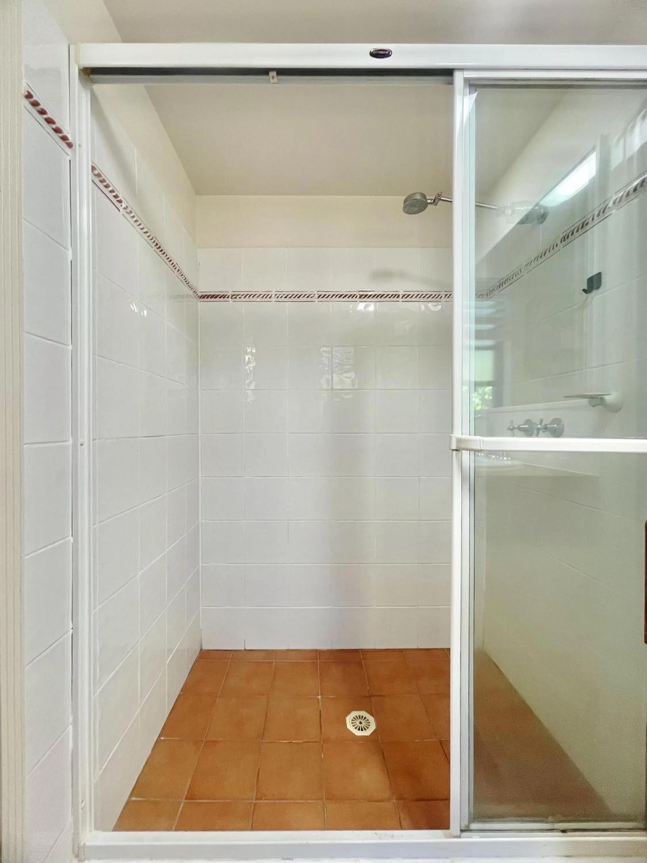 Shower in Mermaid Beach Park View