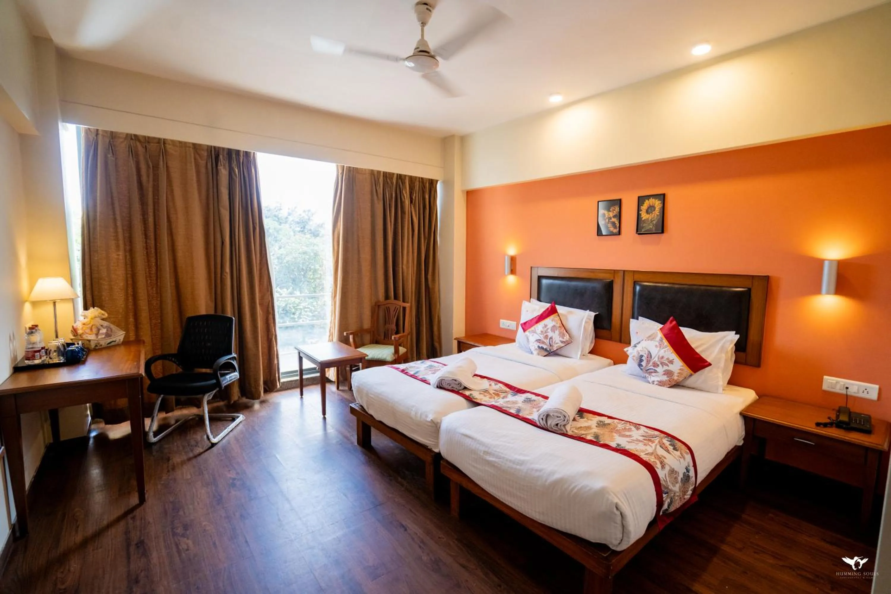 Photo of the whole room, Bed in Krishna Inn - Royal Hotels