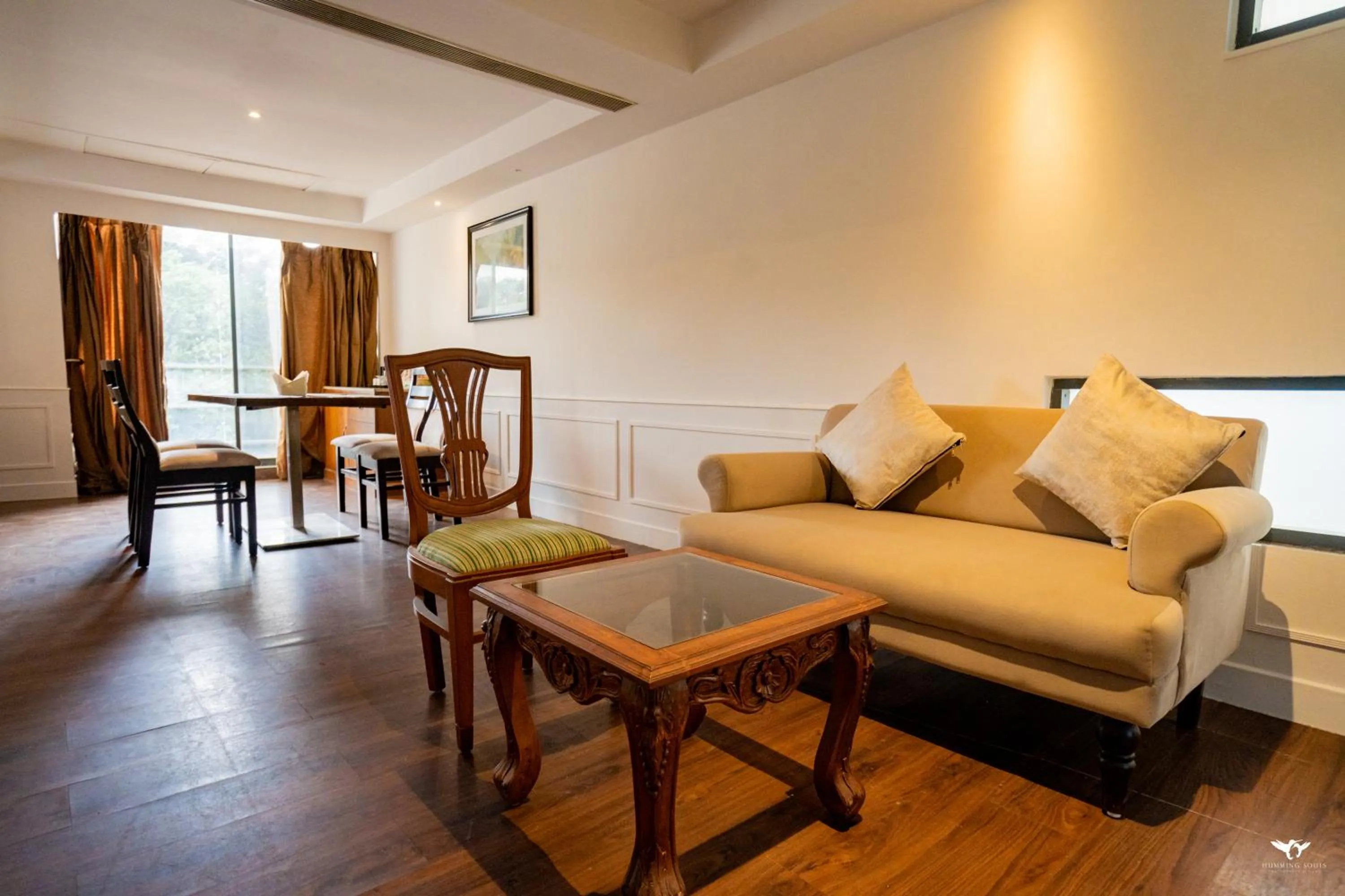 Living room in Krishna Inn - Royal Hotels