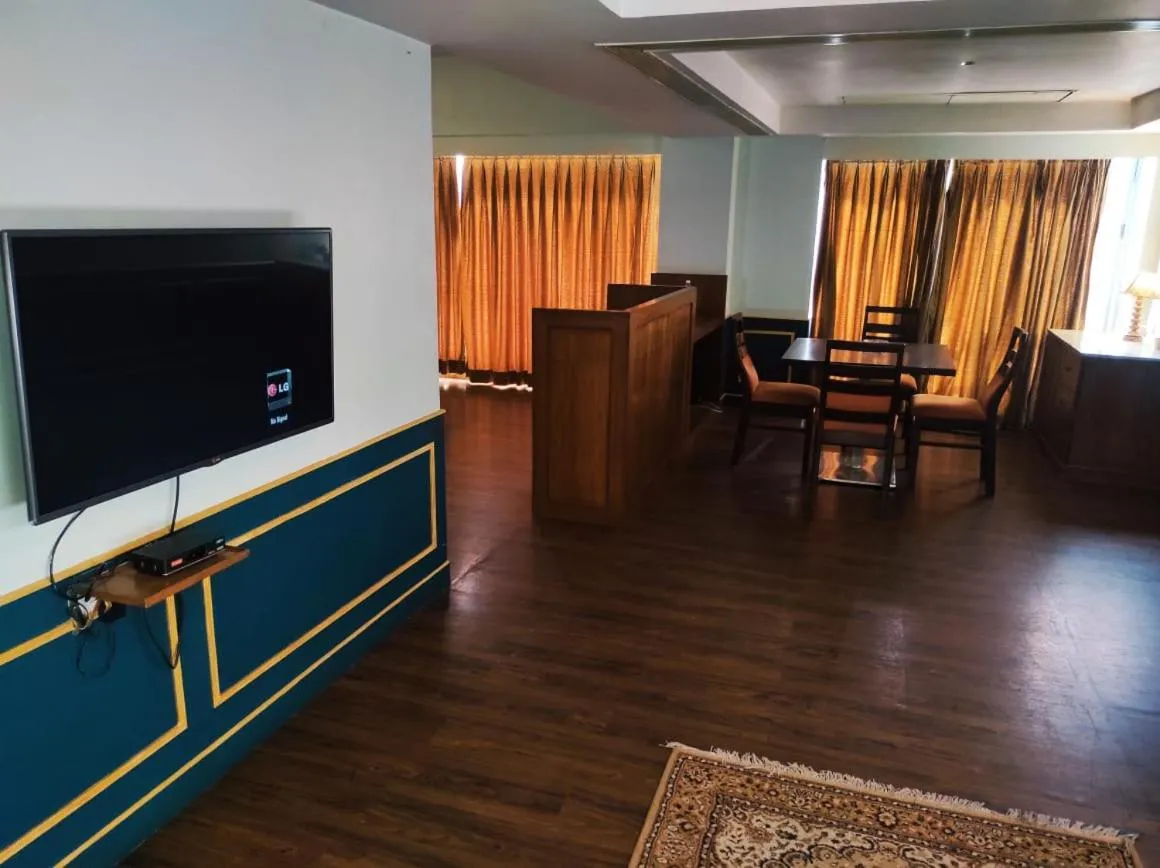 TV and multimedia in Krishna Inn - Royal Hotels