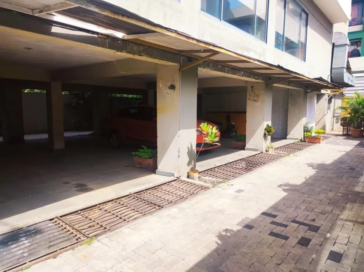 Parking in Krishna Inn - Royal Hotels