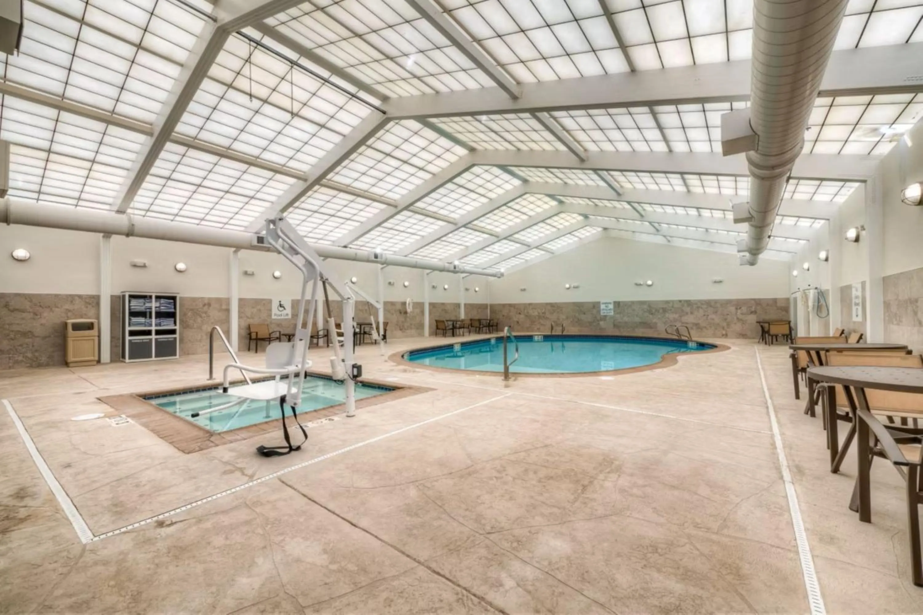 Swimming pool in Candlewood Suites Tacoma Mall by IHG
