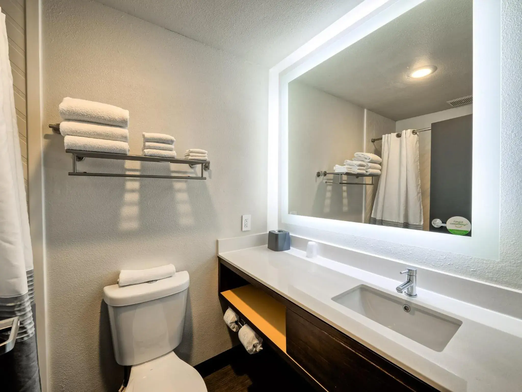 Studio Suite with Two Queen Beds in Candlewood Suites Tacoma Mall by IHG Studio Suite with Two Queen Beds in Candlewood Suites Tacoma Mall by IHG