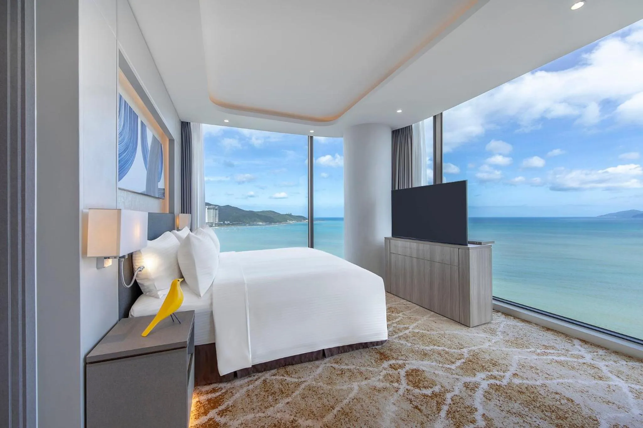 Photo of the whole room, Bed in voco Scenia Bay Nha Trang by IHG